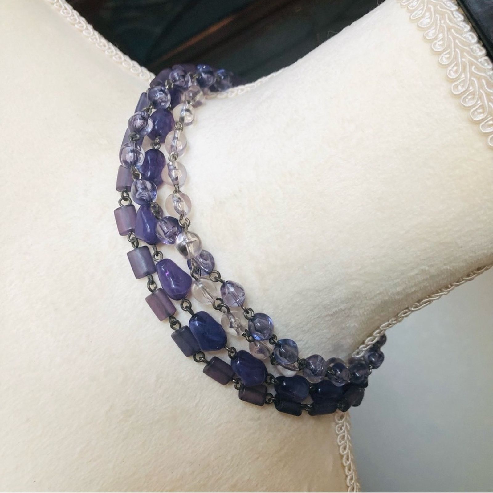 Jewelry Triple strand beaded chain choker necklace Size ONE SIZE - 1 Thumbnail