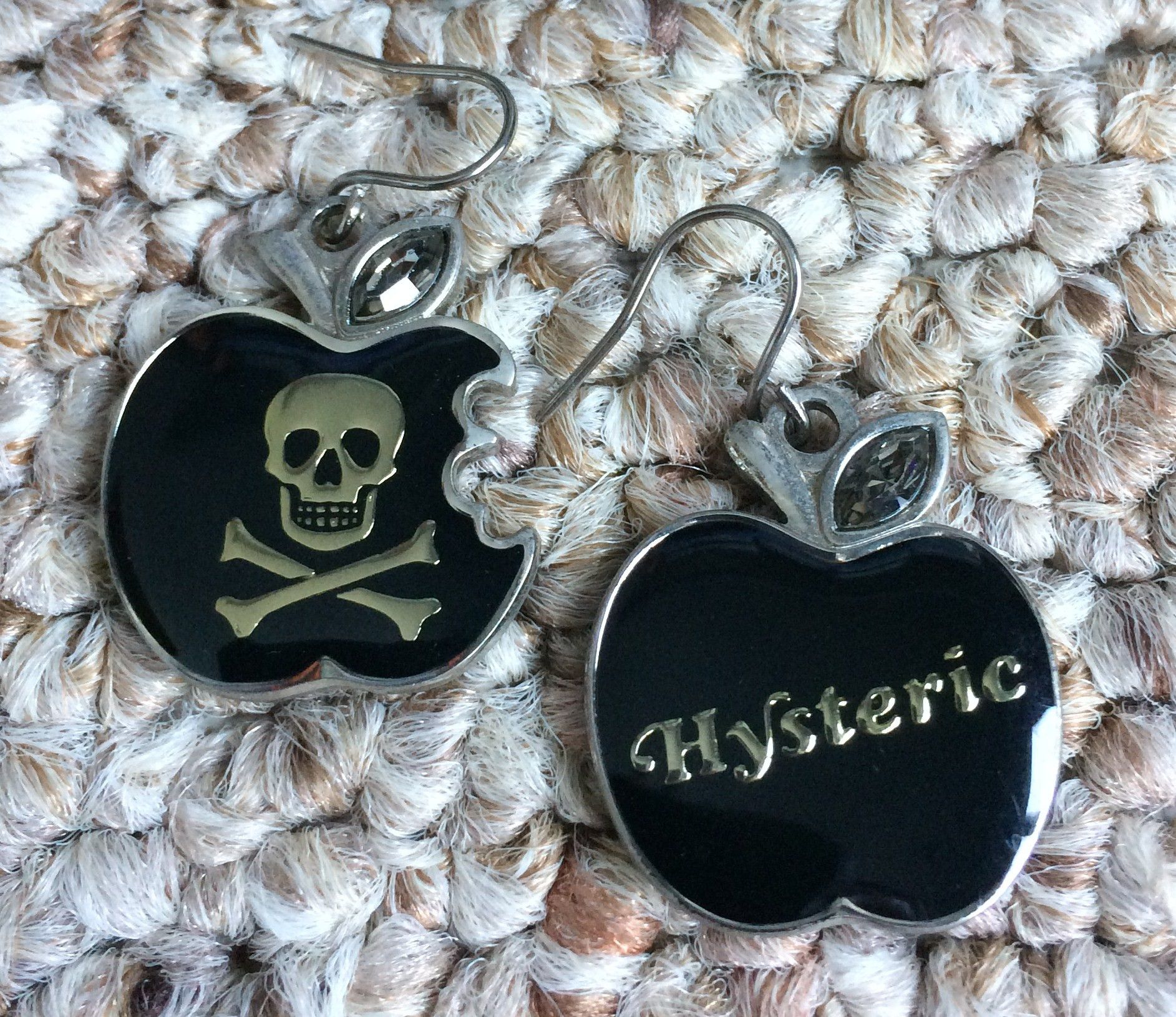 Hysteric Glamour Hysteric Glamour Skull Apple Charm Earrings Size ONE SIZE - 1 Thumbnail