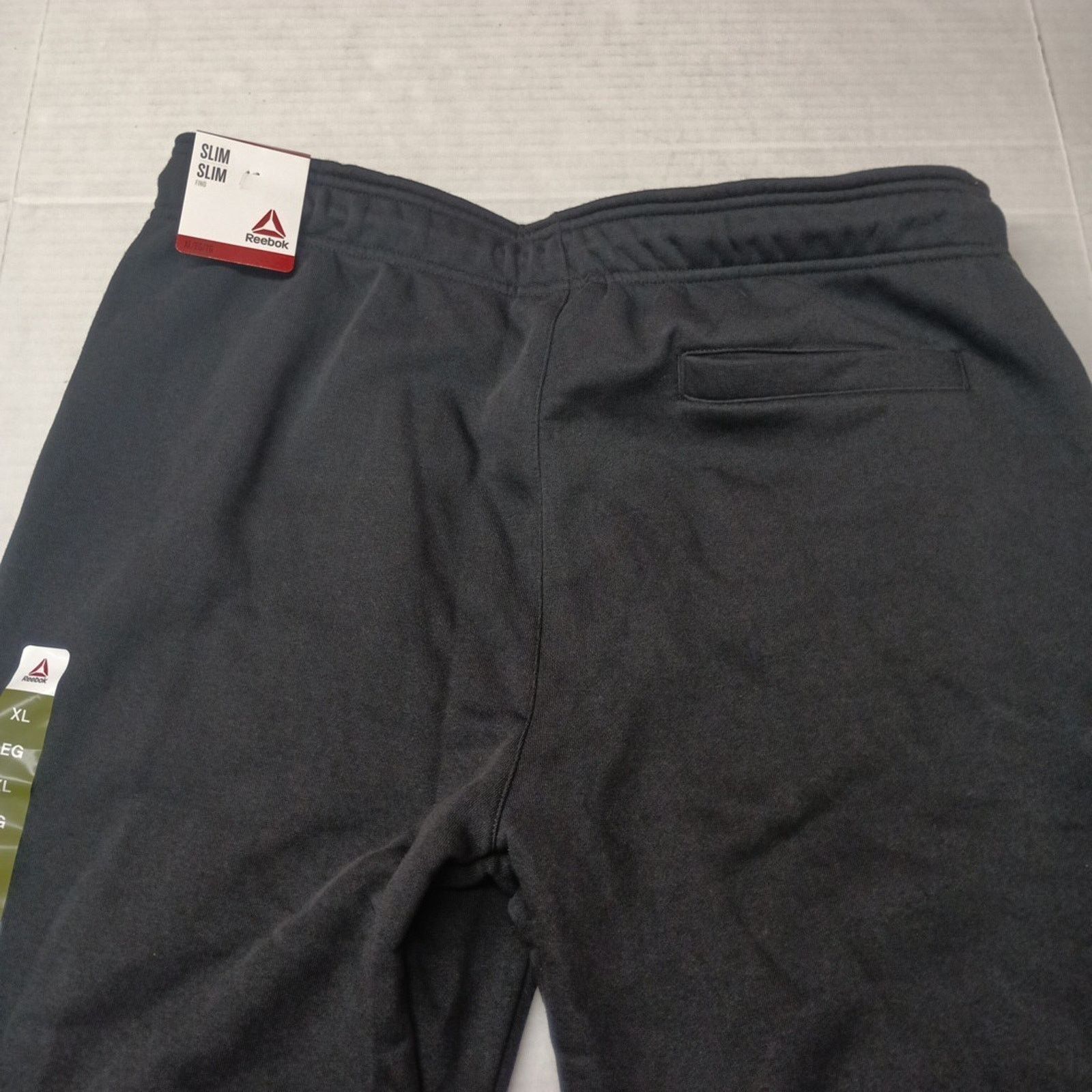 Reebok Reebok Fleece Sweatpants Men's XL Black Zip Pockets Slim Fit Size US 38 / EU 54 - 8 Thumbnail