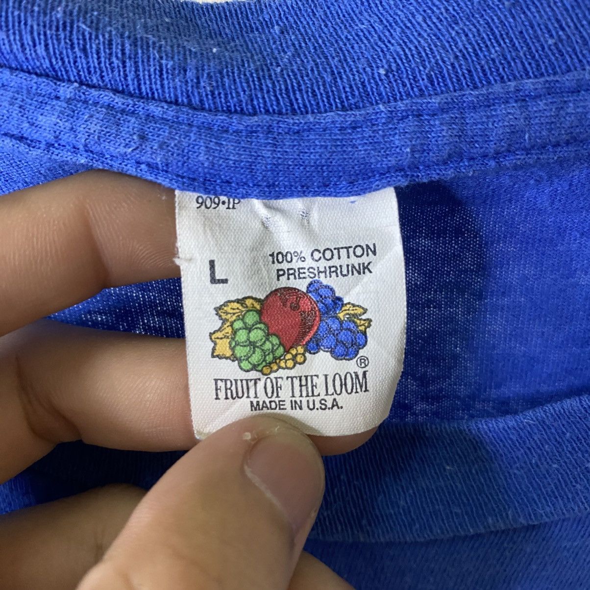 Vintage Vintage 80s Fruit Of The Loom Single Pocket Blue Sleeveless Size US M / EU 48-50 / 2 - 3 Thumbnail