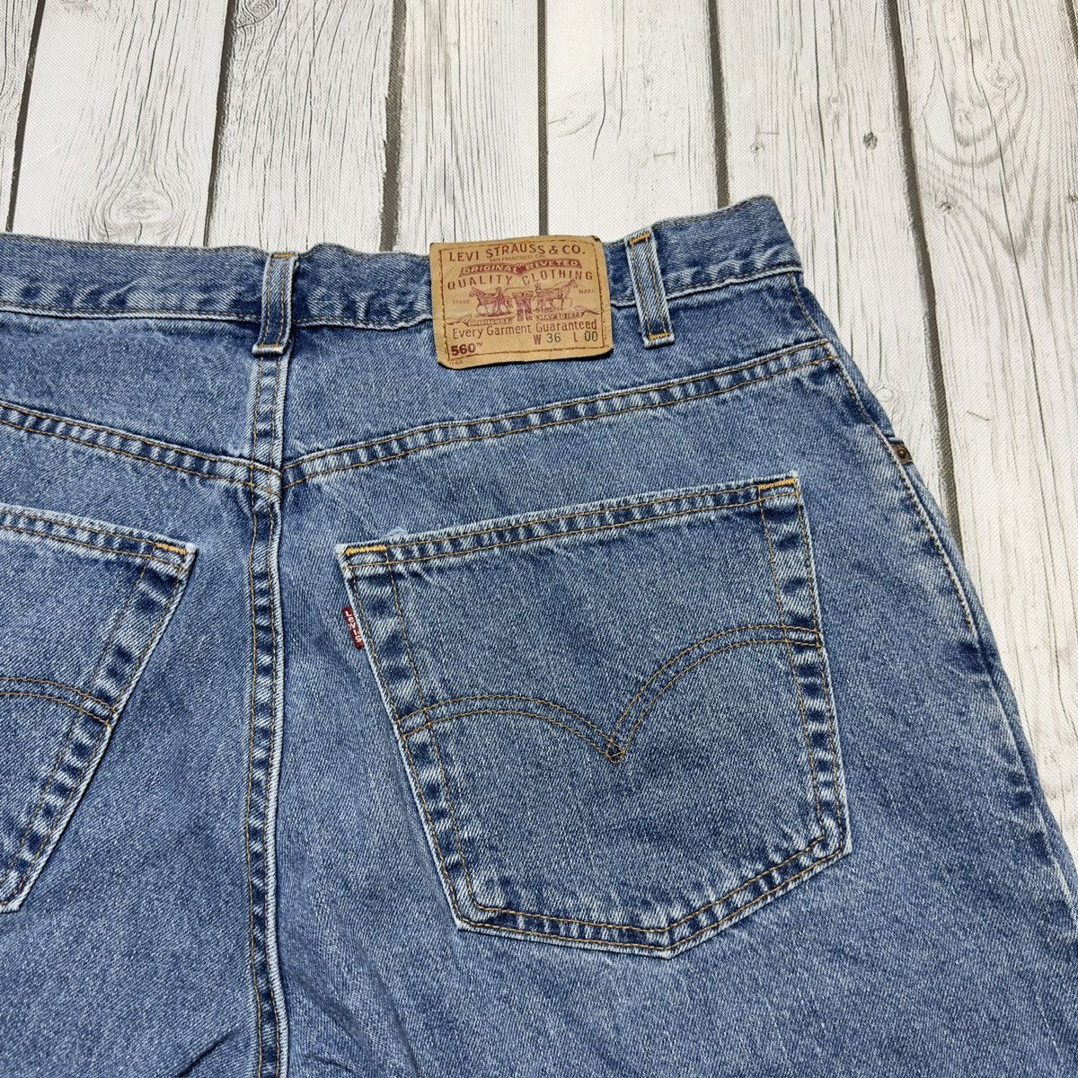 Levi's × Vintage Vintage Levi’s 560 jean shorts Size US 36 / EU 52 - 3 Thumbnail