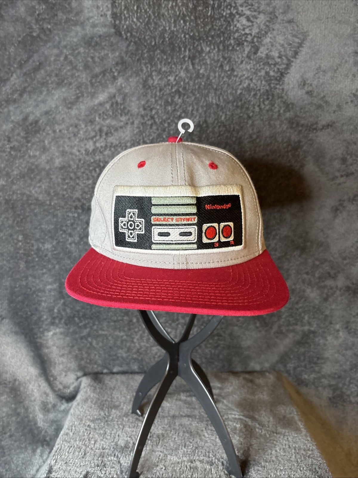 Nintendo Nintendo SnapBack Hat NES Controller 2017 Embroidered Size ONE SIZE - 1 Thumbnail
