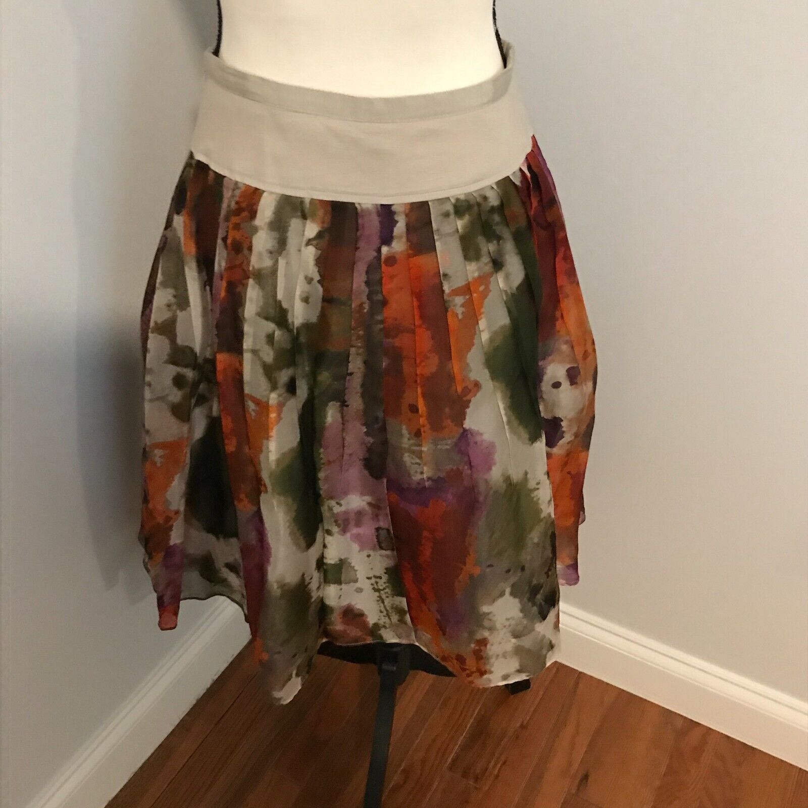 Anthropologie Anthropologie Edme & Esyllte Watercolor Pleated Silk Skirt Size 28" / US 6 / IT 42 - 3 Thumbnail