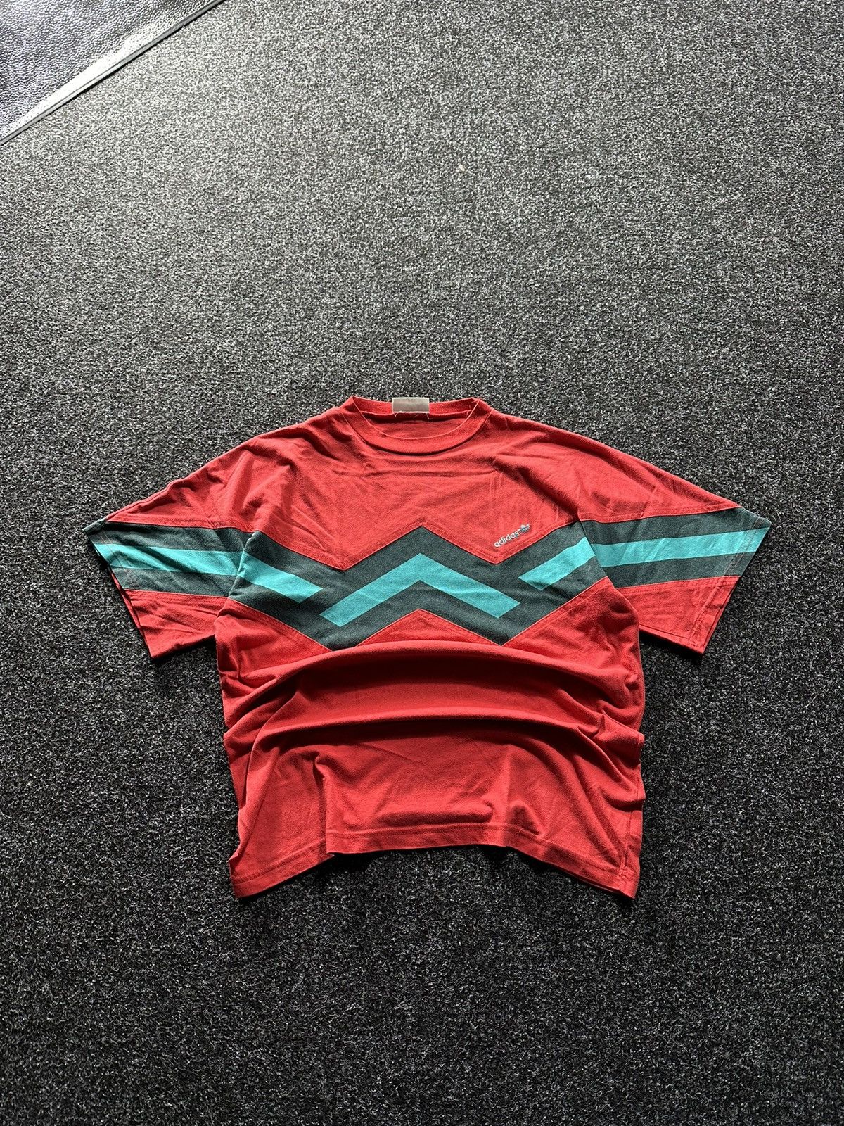 Adidas × Vintage 🚨 VINTAGE ADIDAS RARE 90s TEE Y2K BALENCI STYLE ARCHIVE OVER Size US L / EU 52-54 / 3 - 1 Thumbnail