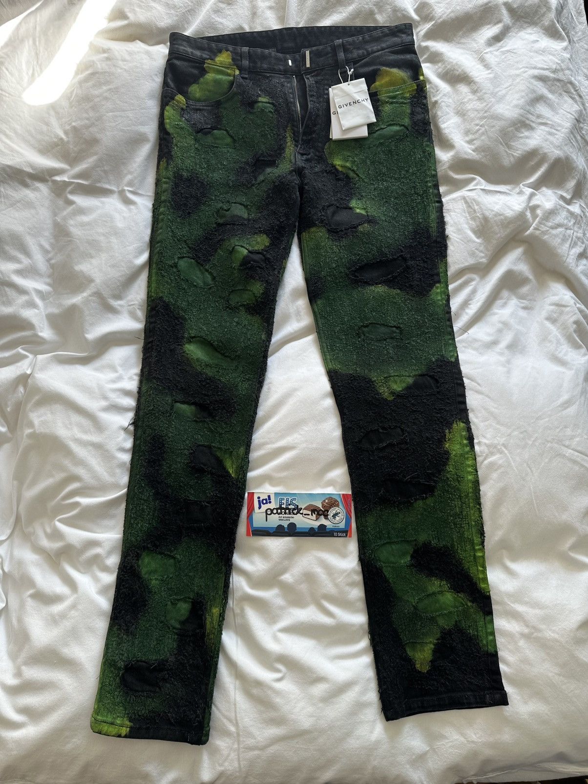 1017 ALYX 9SM × Givenchy $2000 Givenchy Straight-Leg Distressed Painted Jeans Size US 31 - 1 Thumbnail