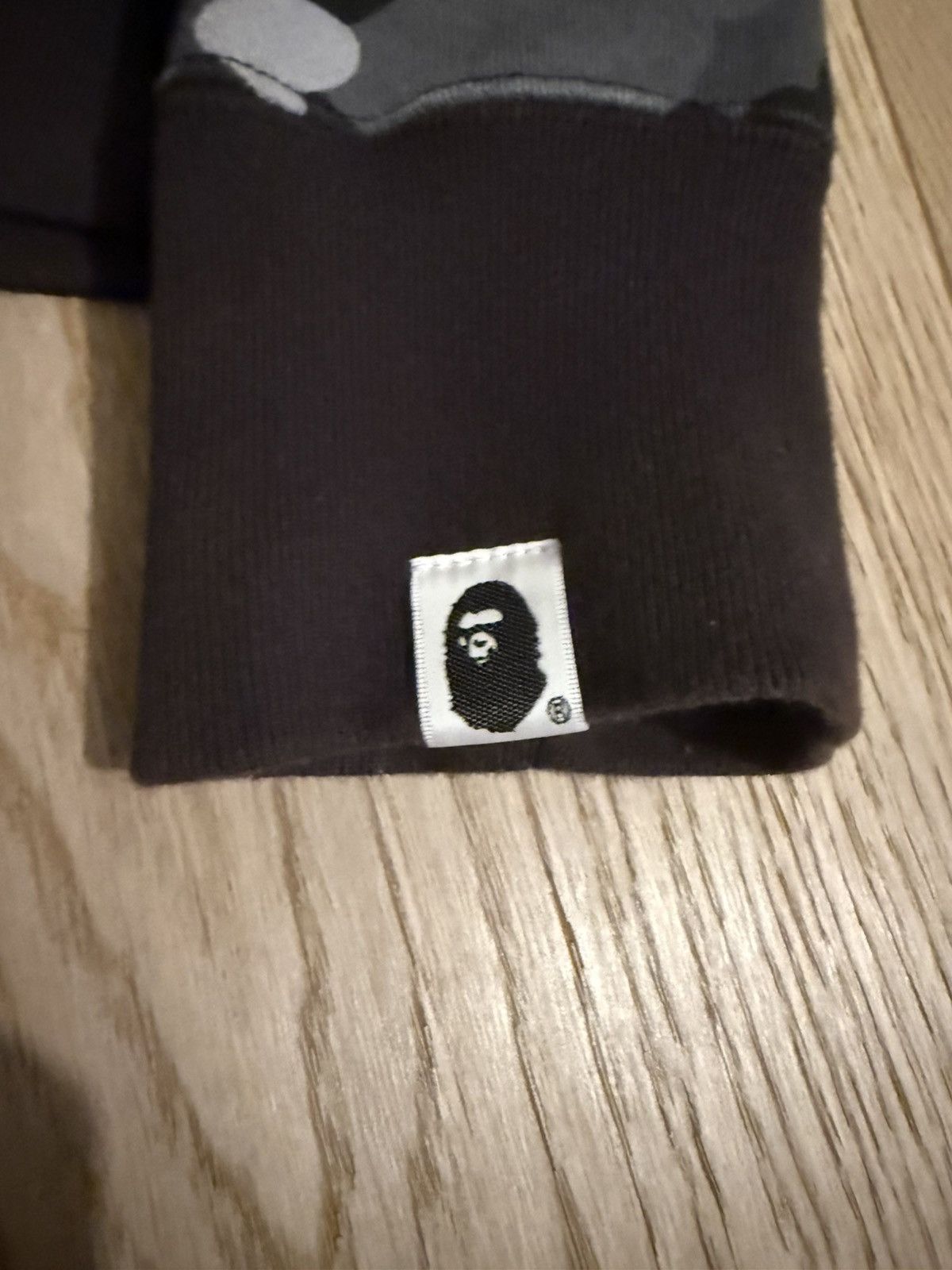 Bape × Undefeated Bape x Undefeated (open to offers) Size US M / EU 48-50 / 2 - 5 Thumbnail