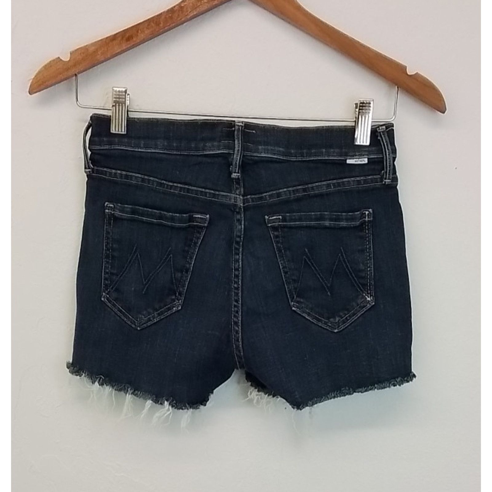 MOTHER Mother Charmer Shorts Women's 24 Dark Distressed 2" Inseam Size 24" / US 00 / IT 34 - 3 Thumbnail