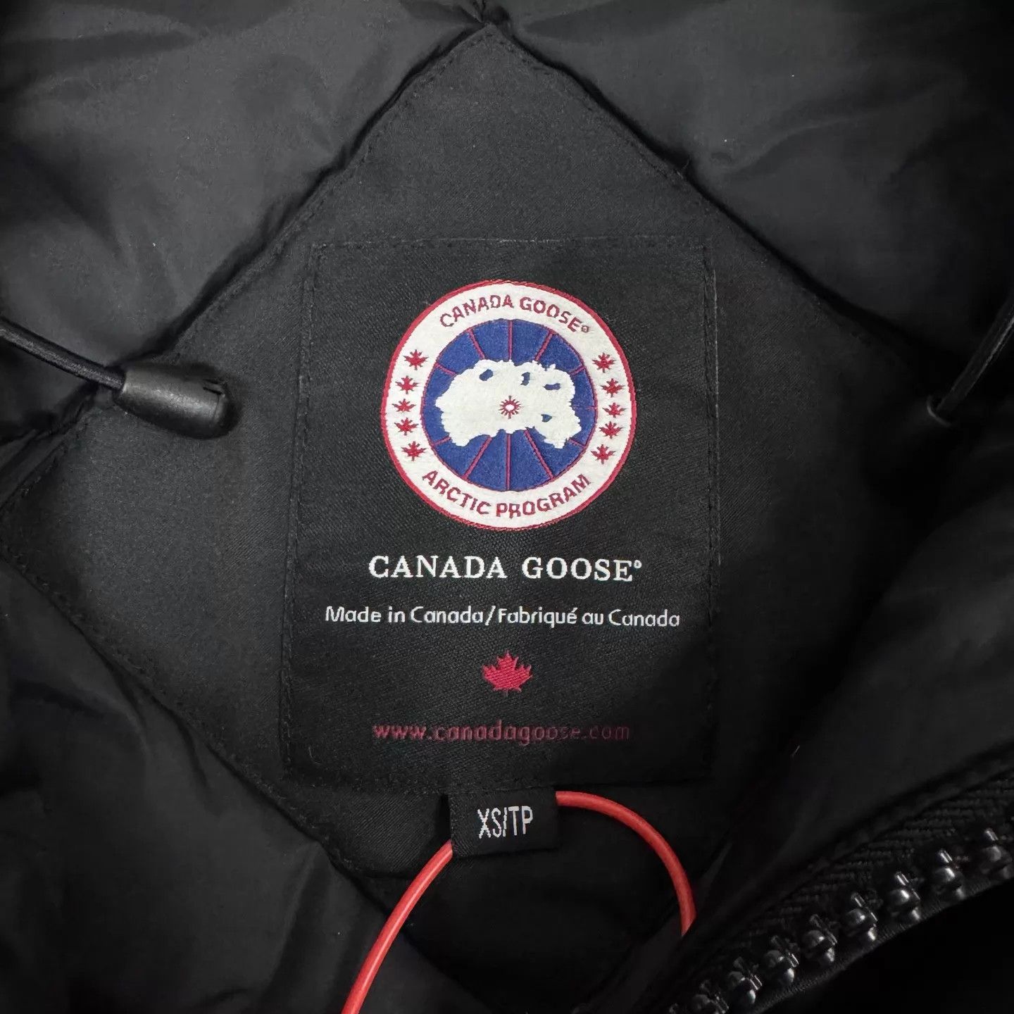 Canada Goose Canada Goose long hooded logo patch fur trim xs 99 new Size XS / US 0-2 / IT 36-38 - 6 Thumbnail