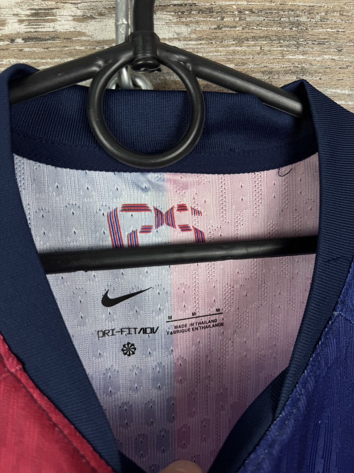 Nike Mens Nike FC Barcelona soccer jersey T-shirt tee training Size US M / EU 48-50 / 2 - 11 Thumbnail
