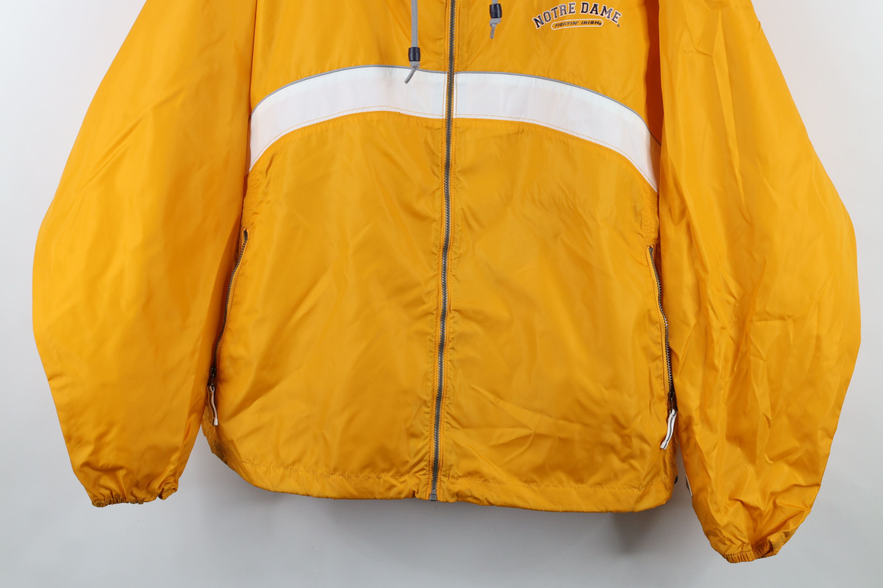 Vintage Vintage 90s Notre Dame University Hooded Windbreaker Jacket Size US L / EU 52-54 / 3 - 3 Thumbnail