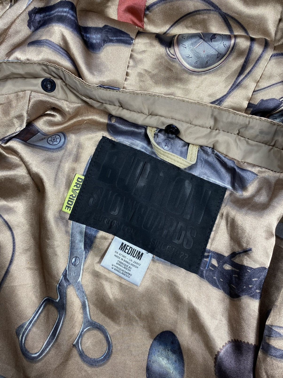 Burton Burton Snowboards Ski Jacket Size Medium DryRide System Size US M / EU 48-50 / 2 - 19 Thumbnail