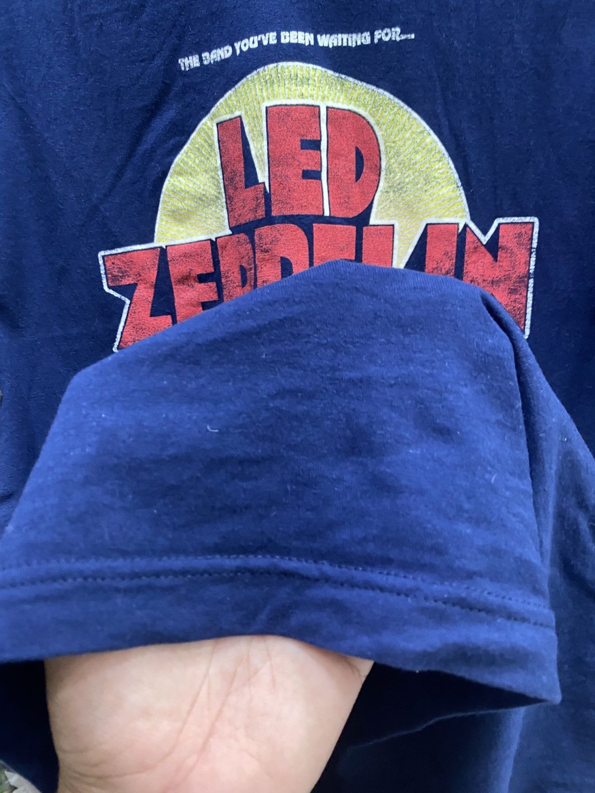 Band Tees LED ZEPPELIN TSHIRT Size US L / EU 52-54 / 3 - 8 Thumbnail
