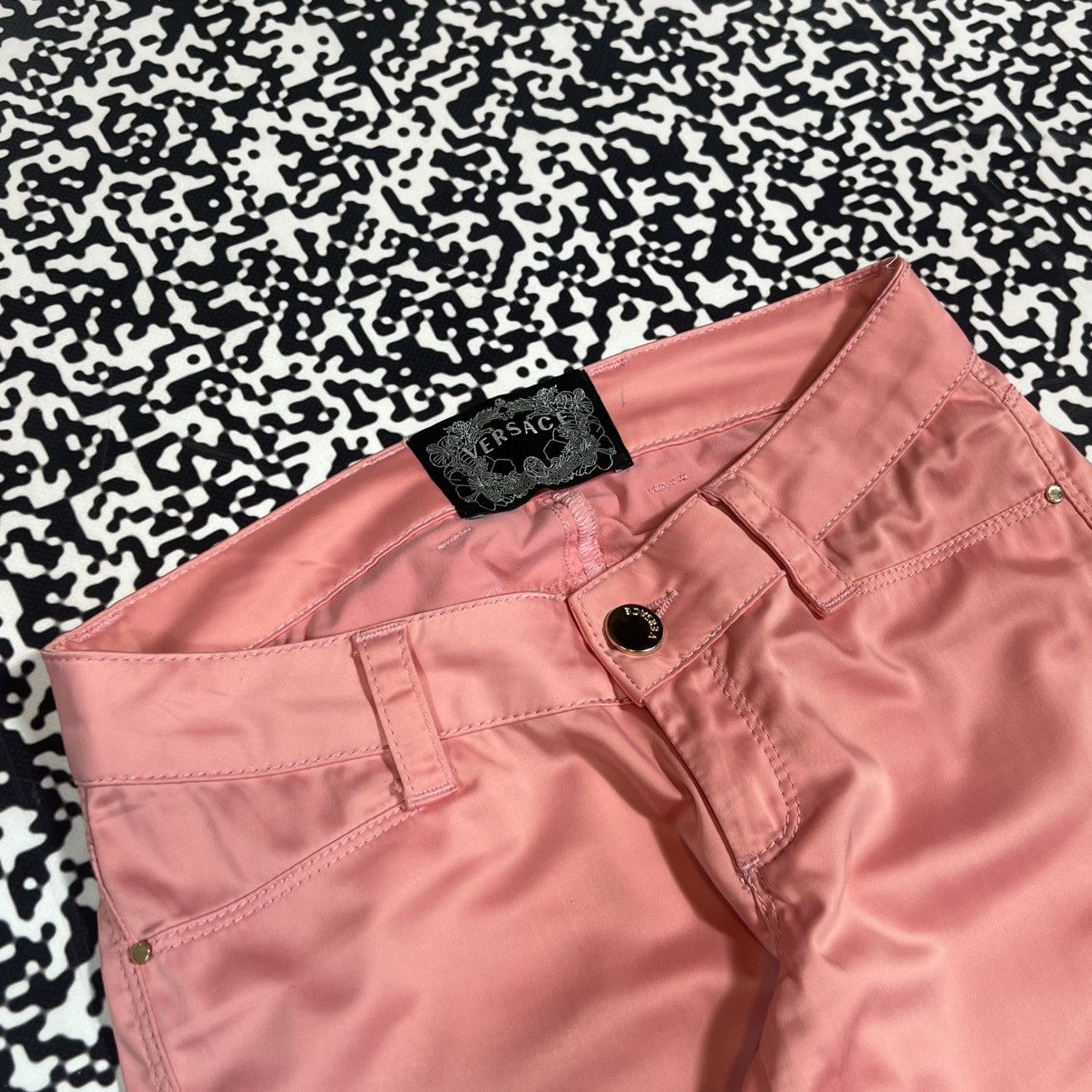 Versace Vintage Y2K Versace Luxury Casual Medusa Logo Pants Size 26" / US 2 / IT 38 - 10 Thumbnail