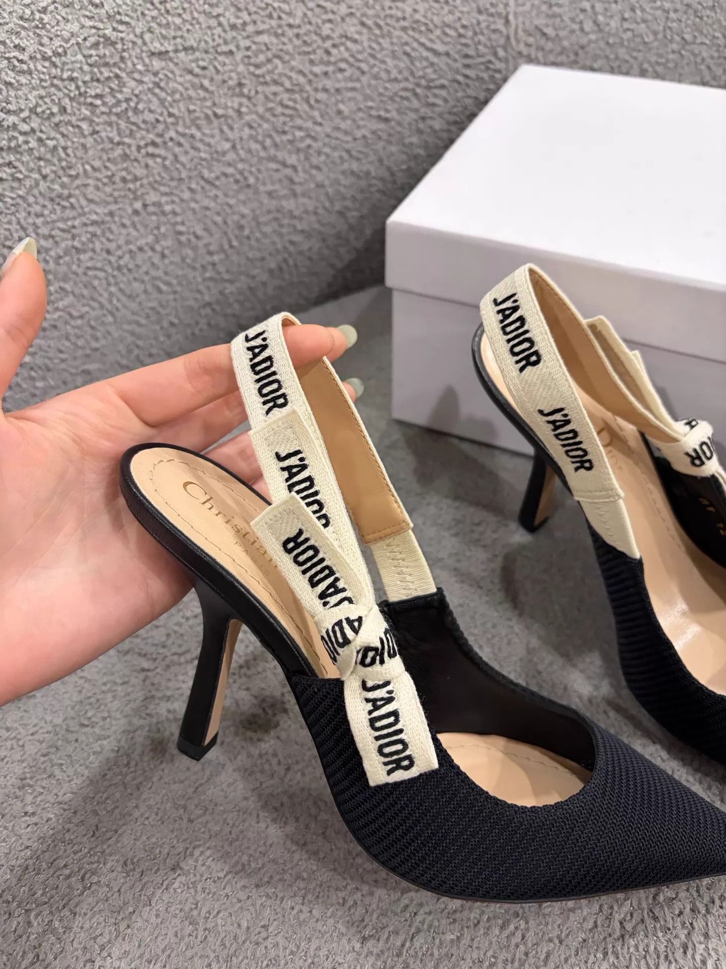 Dior Dior Classic Black DoubleLogo Heels 35.5 New w/Box Size US 5 / IT 35 - 3 Thumbnail