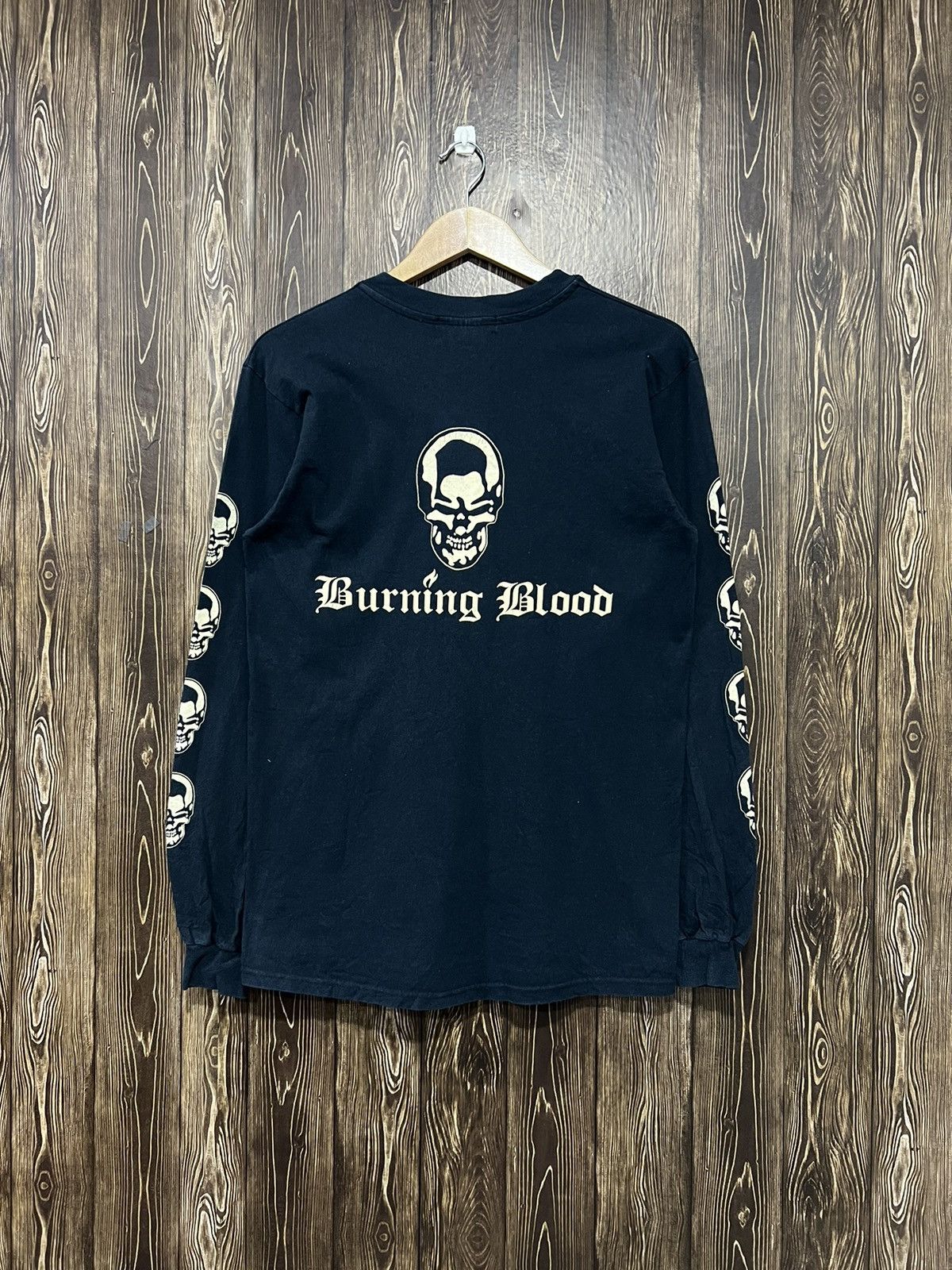 Vintage Vintage 90s Burning Blood Longsleeve Tshirt Size US M / EU 48-50 / 2 - 1 Thumbnail