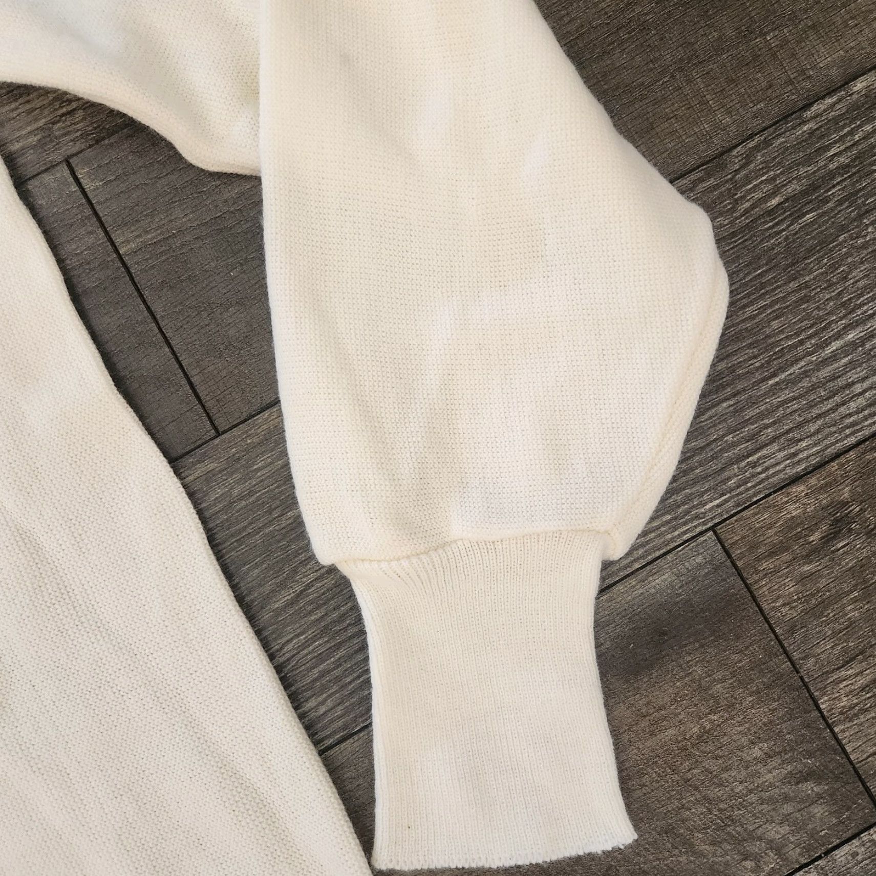 Jantzen VINTAGE Jantzen Sweater Cardigan NOS 90s Kurt Cobain Grunge Men's XL Tall White USA Made Size US XL / EU 56 / 4 - 3 Thumbnail