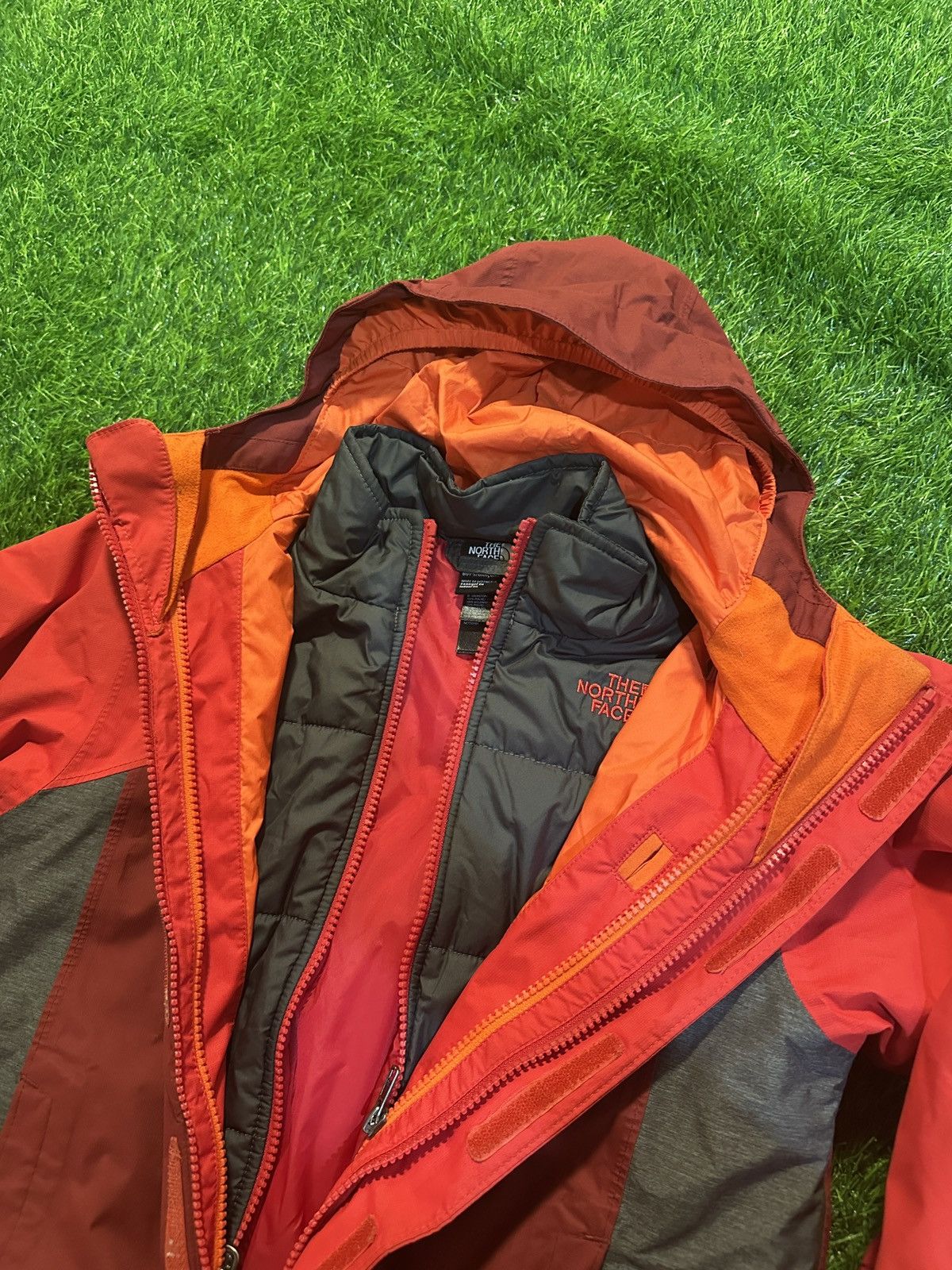 The North Face TNF the north face 2 n 1 BOYS/KIDS jacket size small (7/8) Size US XXS / EU 40 - 5 Thumbnail