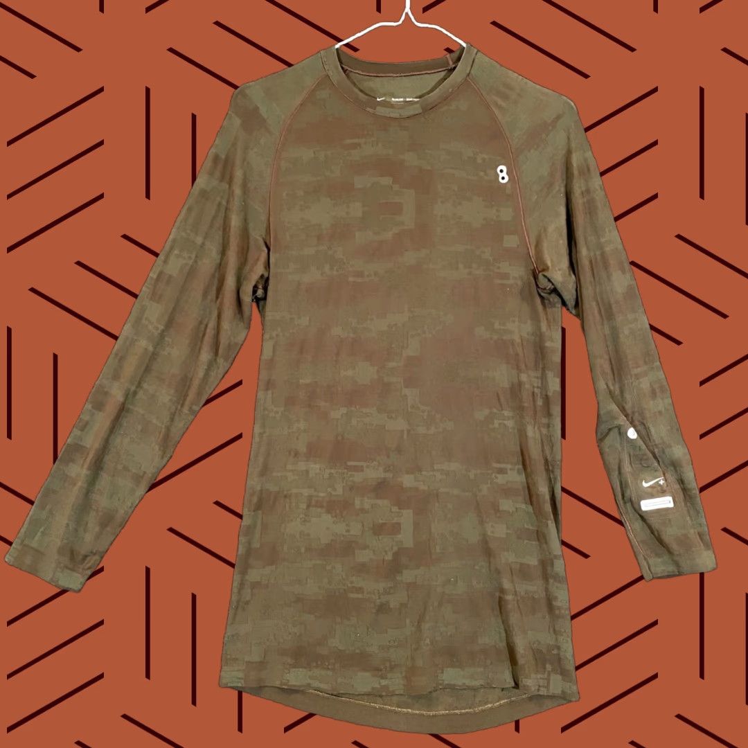 Nike Nike Seamless Shirt Women XL Green Digital Camo Dri-Fit Workout Running Compress Size XL / US 12-14 / IT 48-50 - 1 Thumbnail