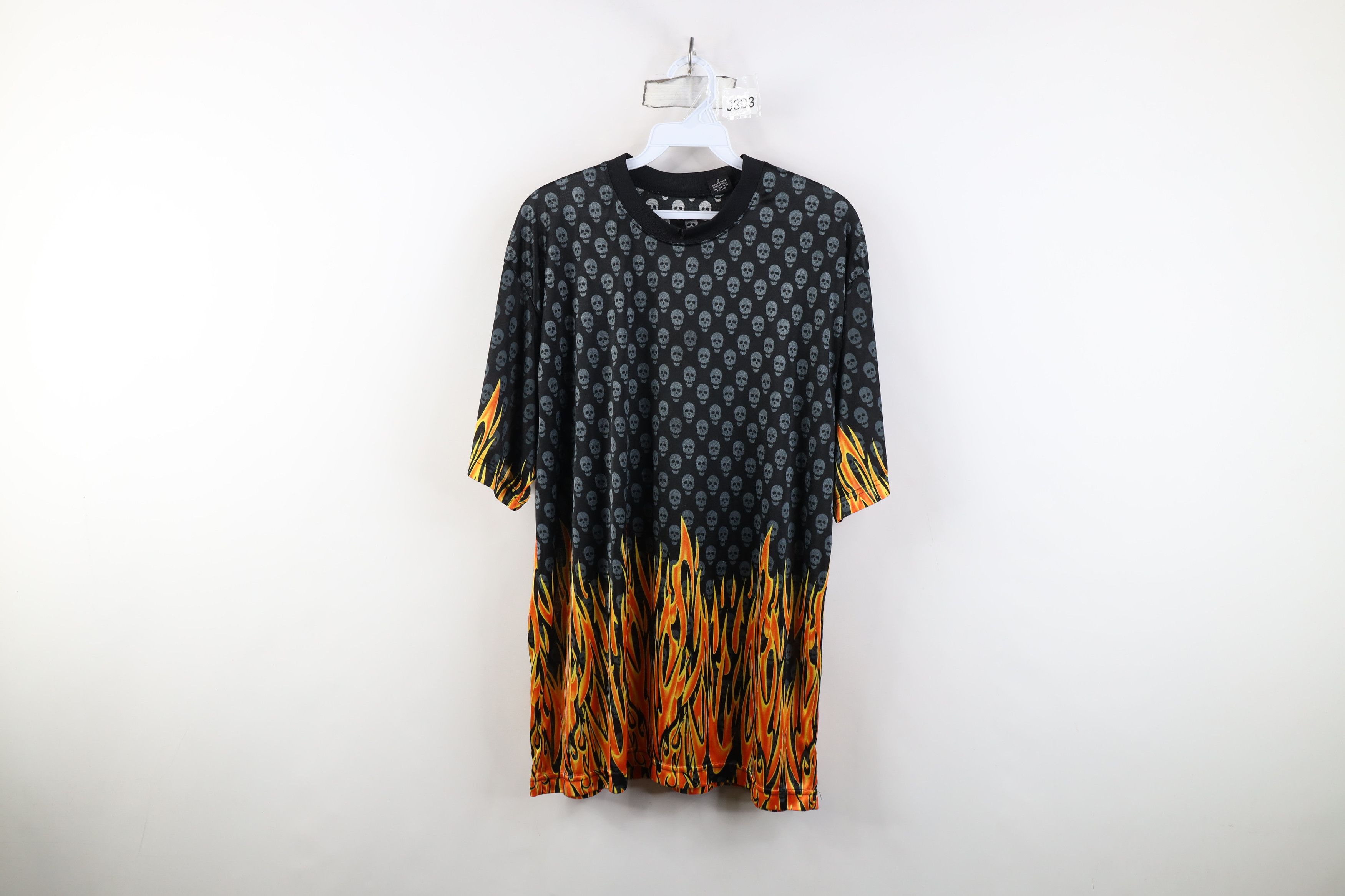 Vintage Vintage YK Streetwear Skull Fire Flames Short Sleeve T-Shirt Size US L / EU 52-54 / 3 - 1 Thumbnail