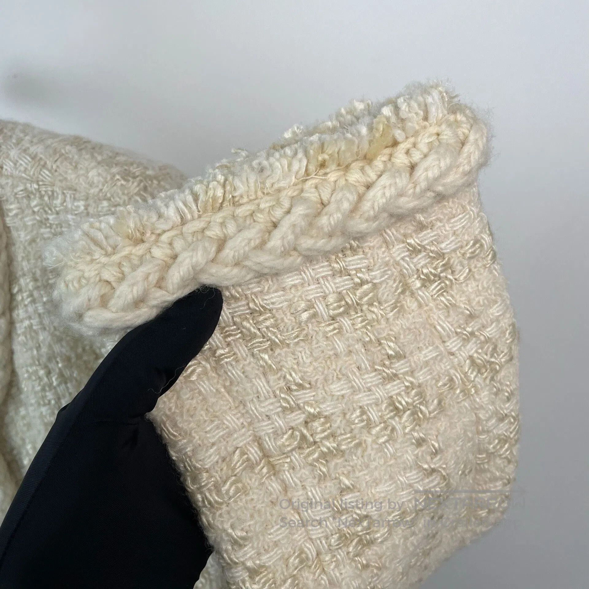 Saint Laurent Paris Saint Laurent Beige Tweed Jacket. Size XXL / US 16-18 / IT 52-54 - 5 Thumbnail