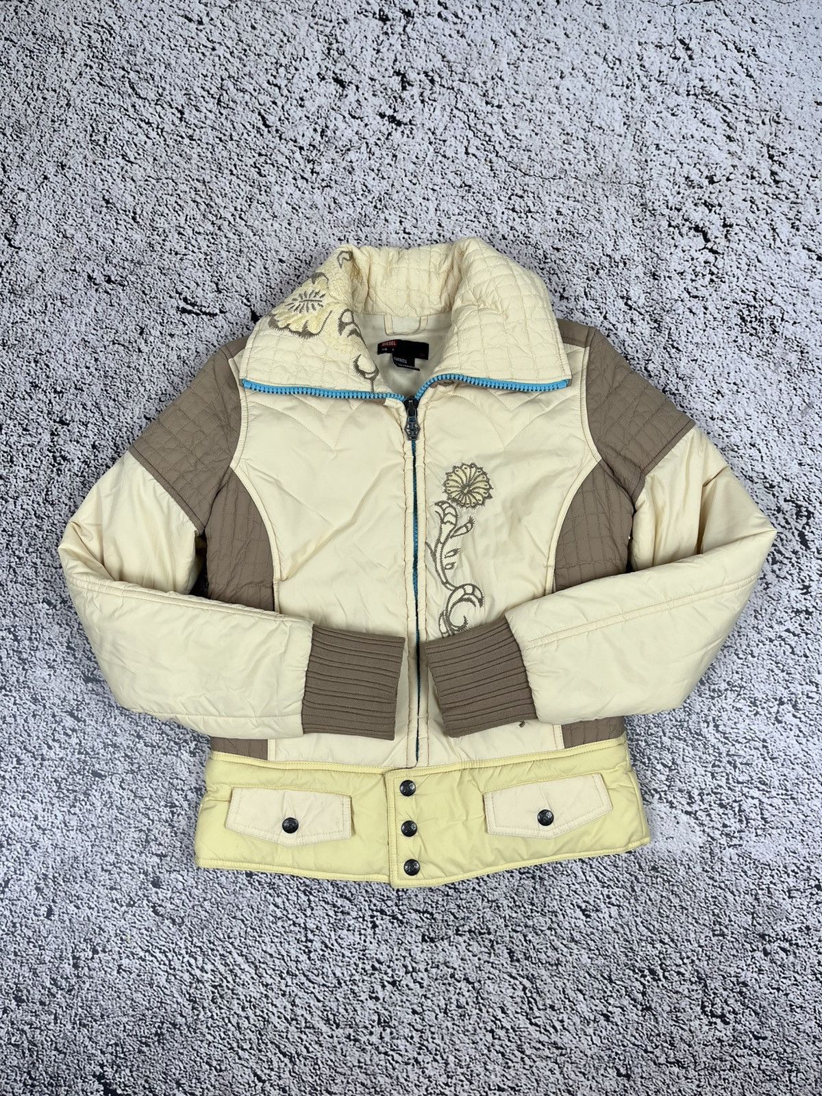 Diesel Diesel Y2K Quilted Puffer Jacket Floral Embroidery Nylon Size S / US 4 / IT 40 - 9 Thumbnail