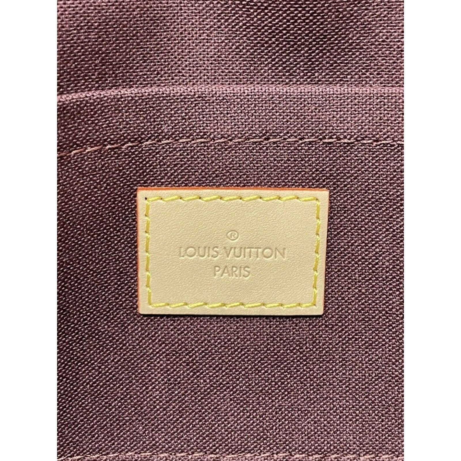 Louis Vuitton Louis Vuitton Favorite MM Monogram BRAND NEW With PLASTIC Size ONE SIZE - 9 Thumbnail