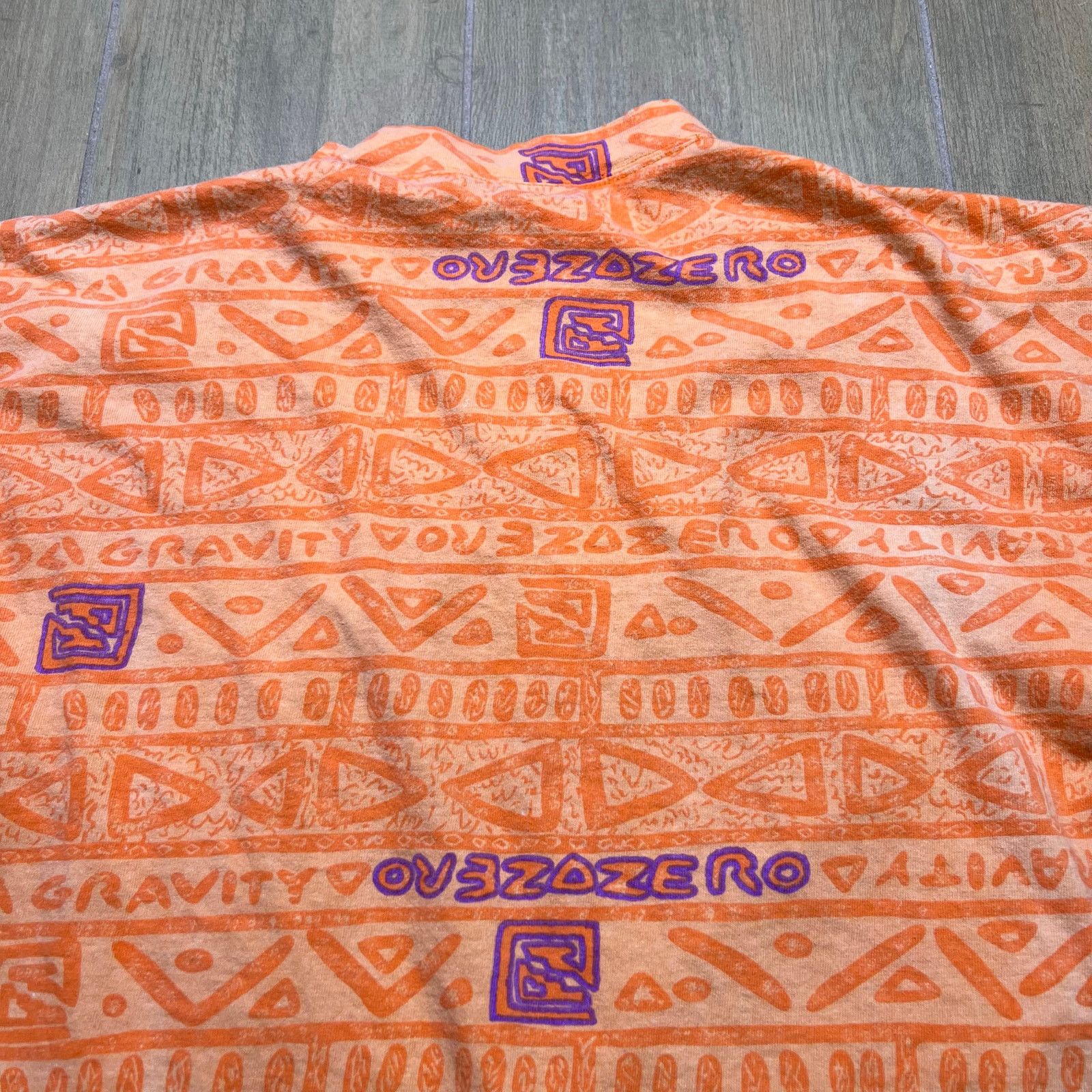 Vintage Vintage Geometric Hawaii Surf AOP T-Shirt Made USA Size L Size US L / EU 52-54 / 3 - 9 Thumbnail