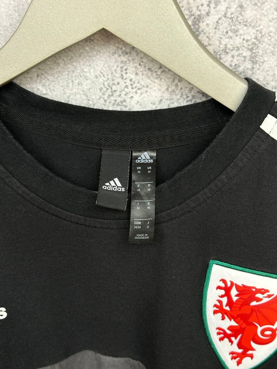 Adidas Adidas Wales 3-Stripes T-Shirt Casual Black/Gray Tee Crew Size US M / EU 48-50 / 2 - 9 Thumbnail