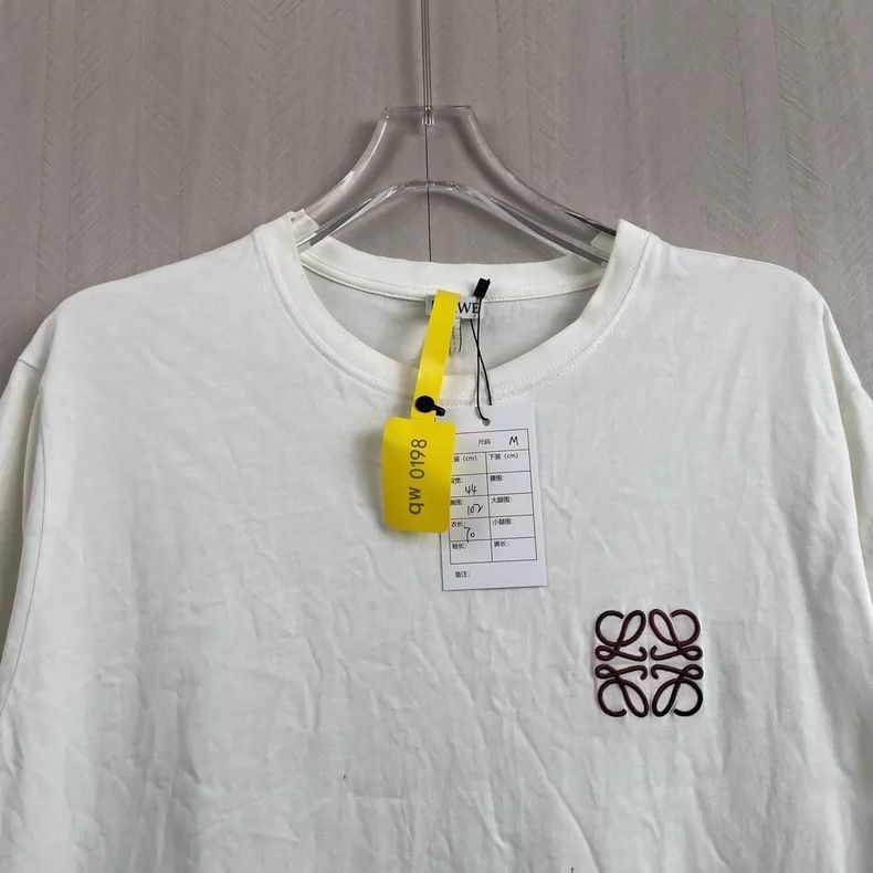 Loewe Loewe Short Sleeve T-Shirt in White Size US M / EU 48-50 / 2 - 2 Thumbnail