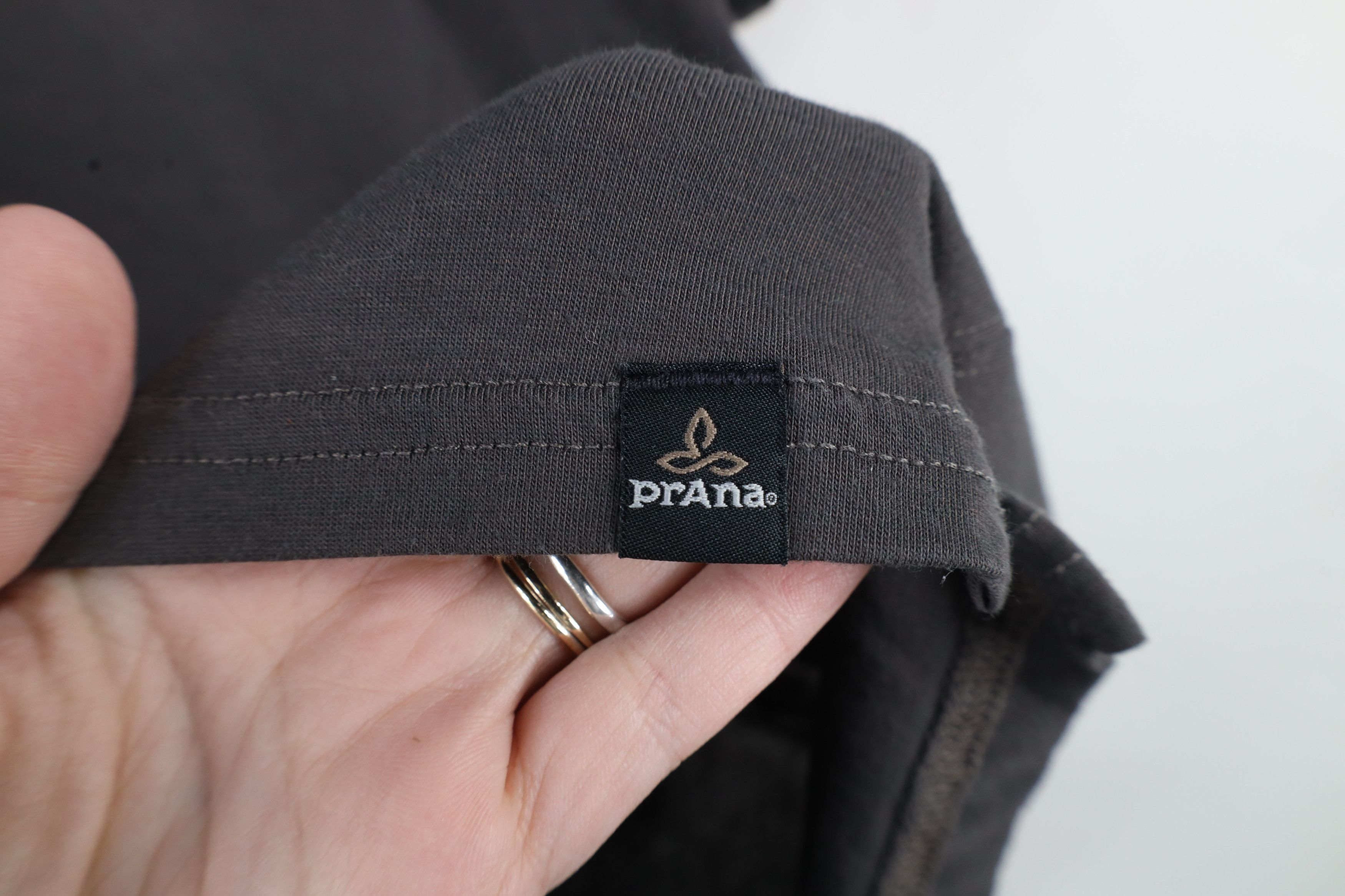Prana × Vintage prAna Breathe Stretch Knit Neriah Collared Polo Shirt Gray Size US L / EU 52-54 / 3 - 4 Thumbnail