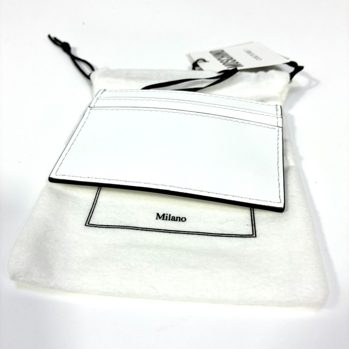 Moschino Moschino Couture Logo Card Case Fantasy Print White NWT Glam Size ONE SIZE - 2 Thumbnail
