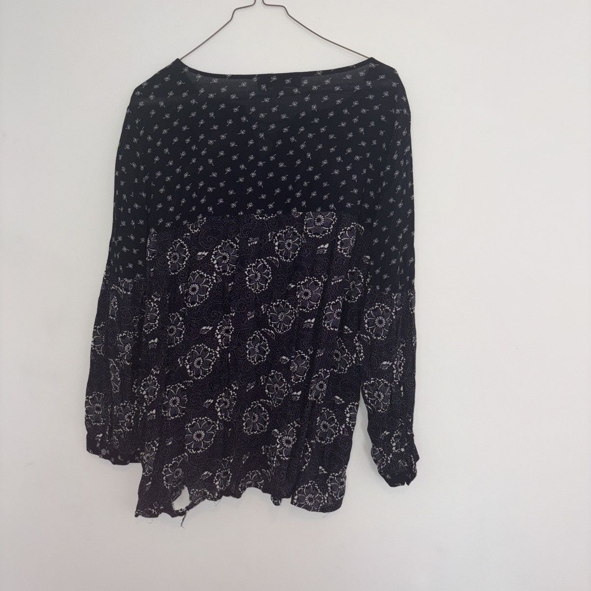 Ann Taylor Ann Taylor Loft Long Sleeve Blue and White Floral Blouse Size XL / US 12-14 / IT 48-50 - 4 Thumbnail