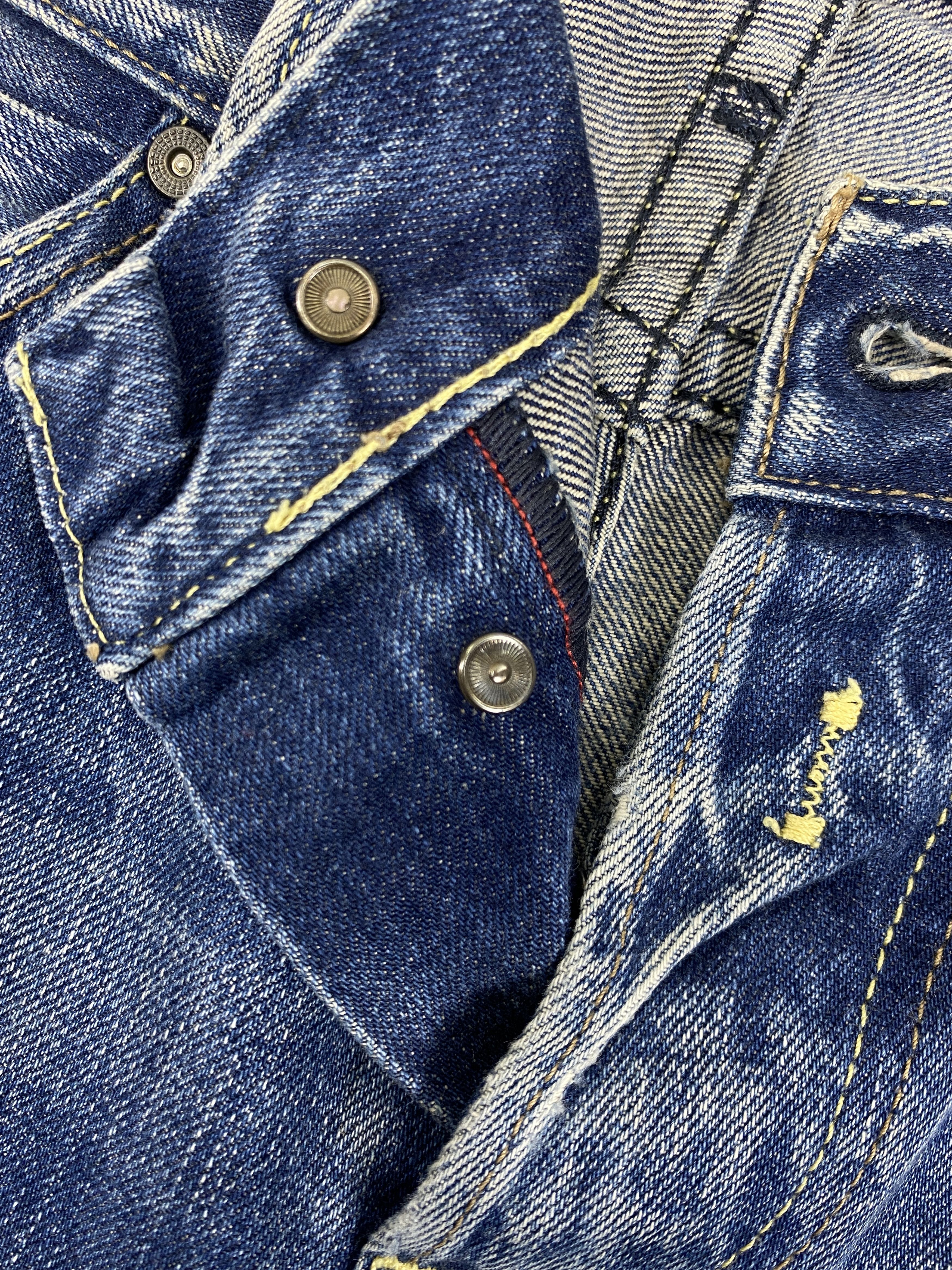 Le Grande Bleu (L.G.B.) Faded Blue Vintage Replay Jeans 35x32 Denim- JN3594 Size US 35 - 6 Thumbnail