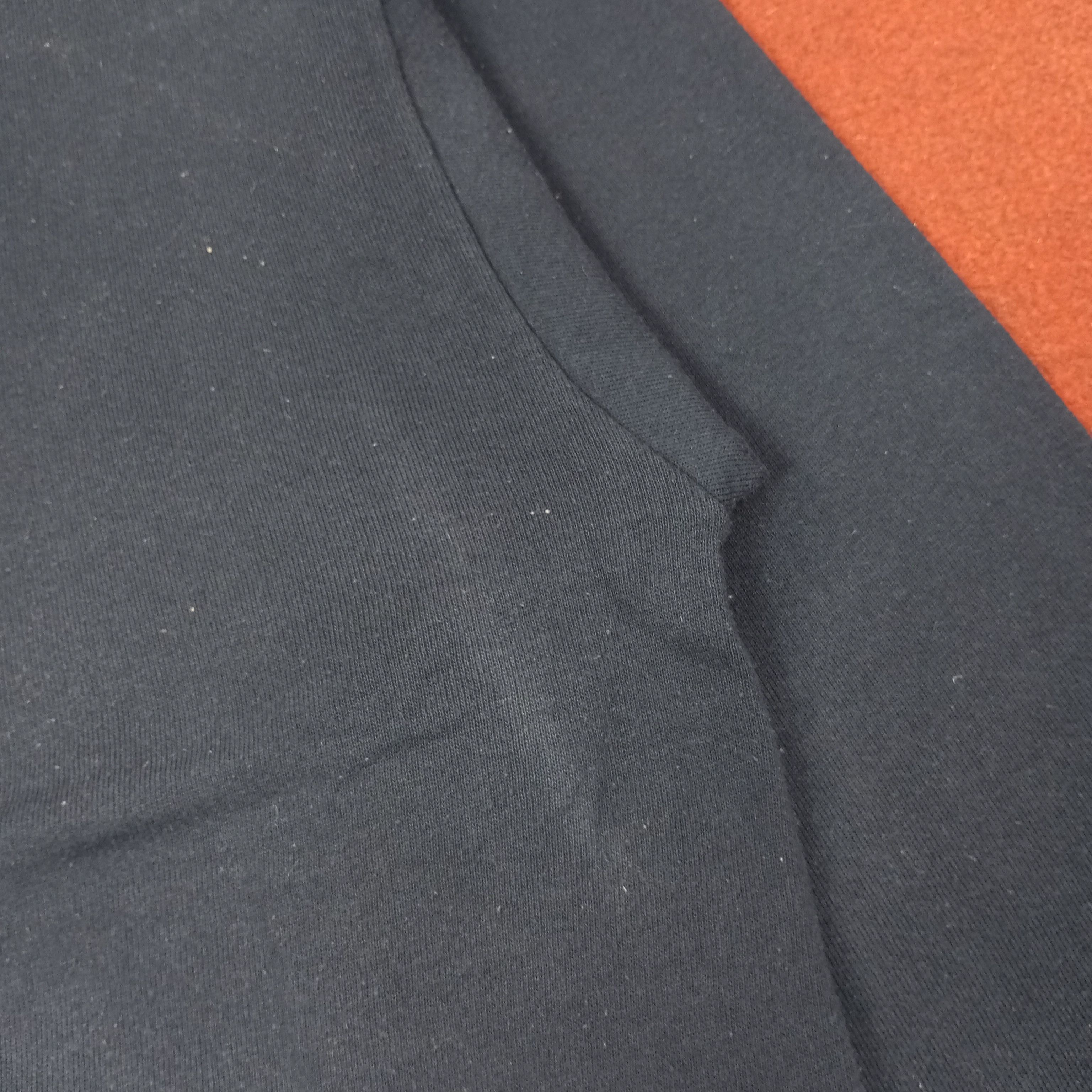 Vintage Mickey Mouse The Disney Store Vintage Sweatshirt c255n20 Size US M / EU 48-50 / 2 - 5 Thumbnail