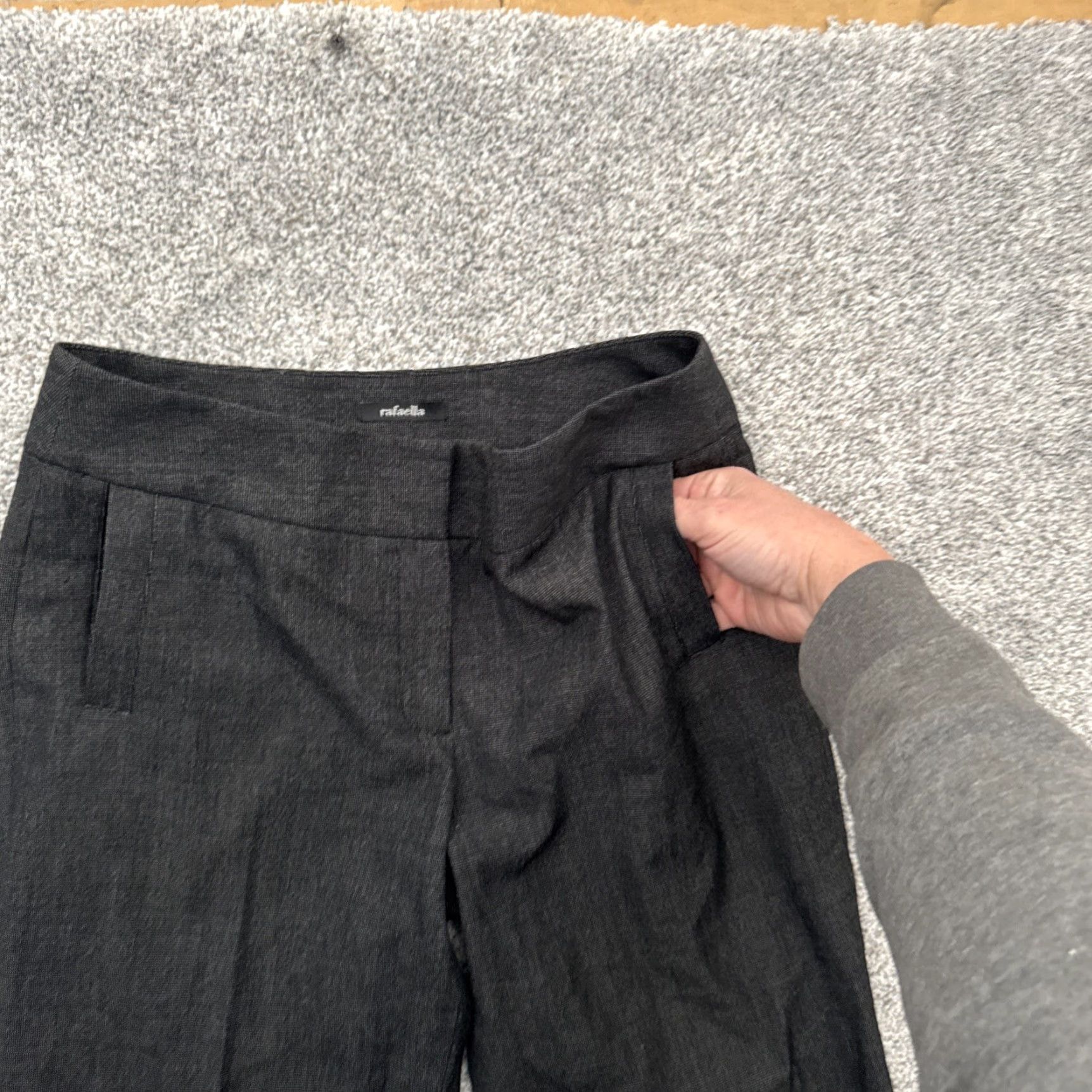 Vintage Rafaella Pants Women Size 8 Office Minimalist Straight Career Workwear Trousers Dress Pants Gray 62% Polyester, 33% Rayon, 5% Spandex Women Size 30" / US 8 / IT 44 - 7 Thumbnail