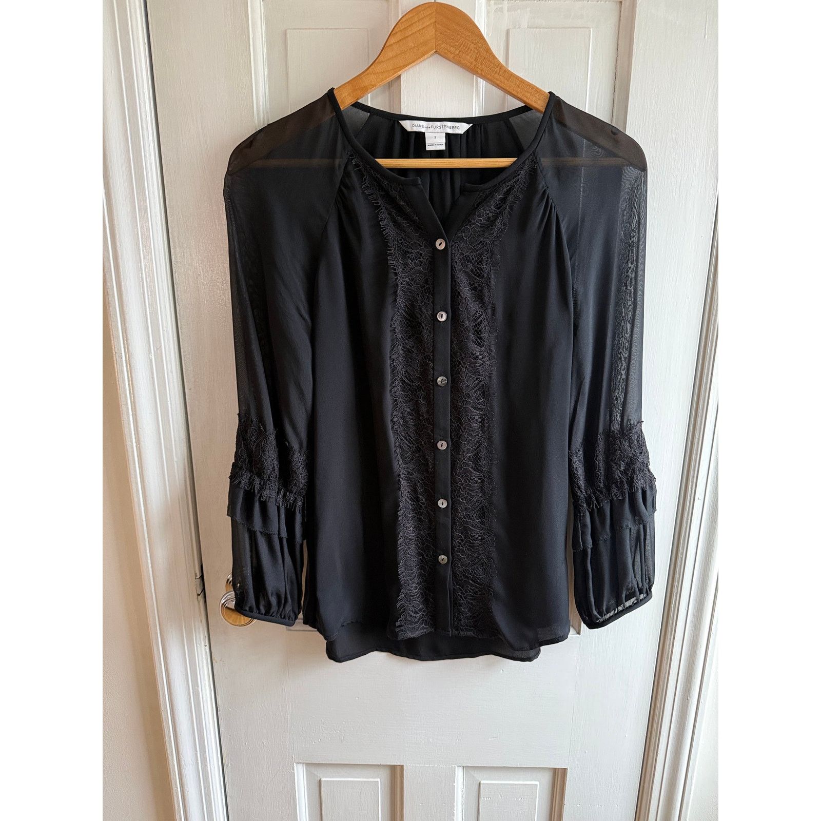 Diane von Furstenberg Diane von Furstenberg DVF Taylor Silk Lace Blouse - Black Size XS / US 0-2 / IT 36-38 - 2 Thumbnail