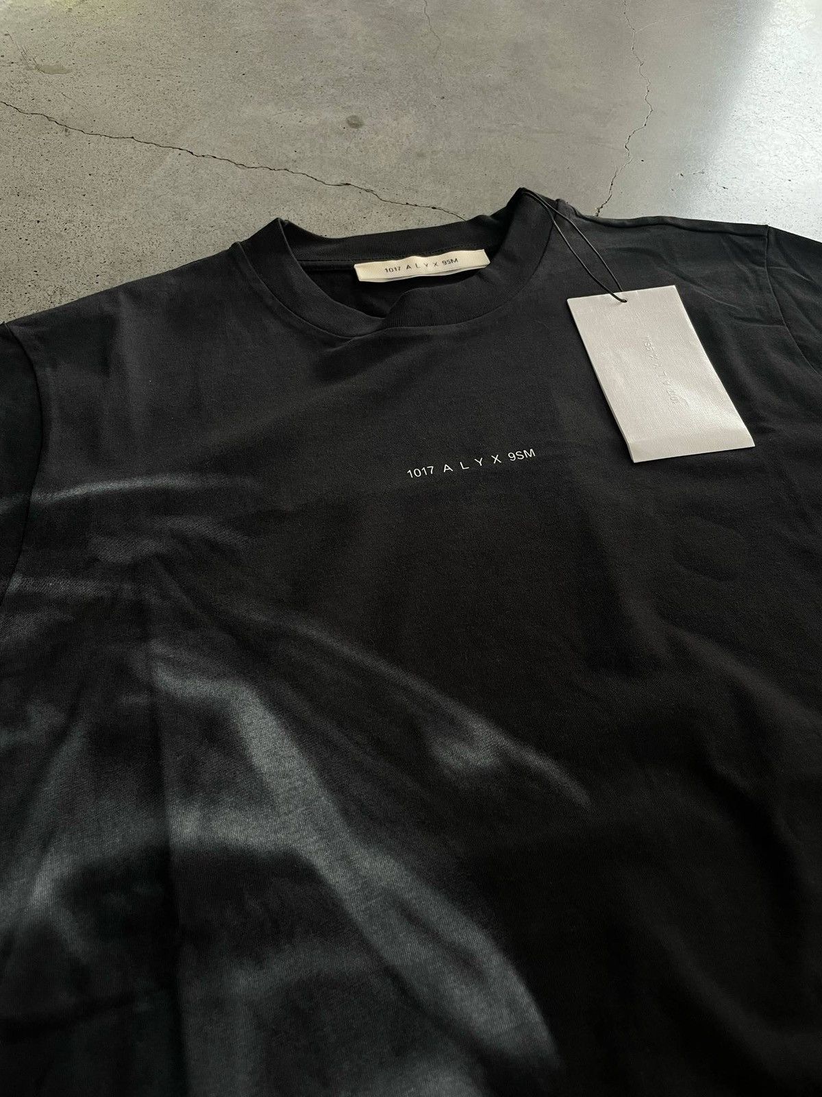 1017 ALYX 9SM × Alyx 1017 ALYX 9SM Smoke Graphic Tee archive rare piece Size US M / EU 48-50 / 2 - 2 Thumbnail