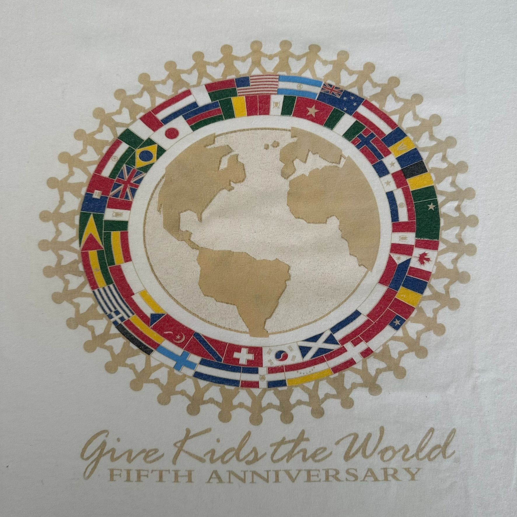 Gildan Vintage 90s World Flags Globe T-Shirt Single Stitch Tee Size US XL / EU 56 / 4 - 2 Thumbnail