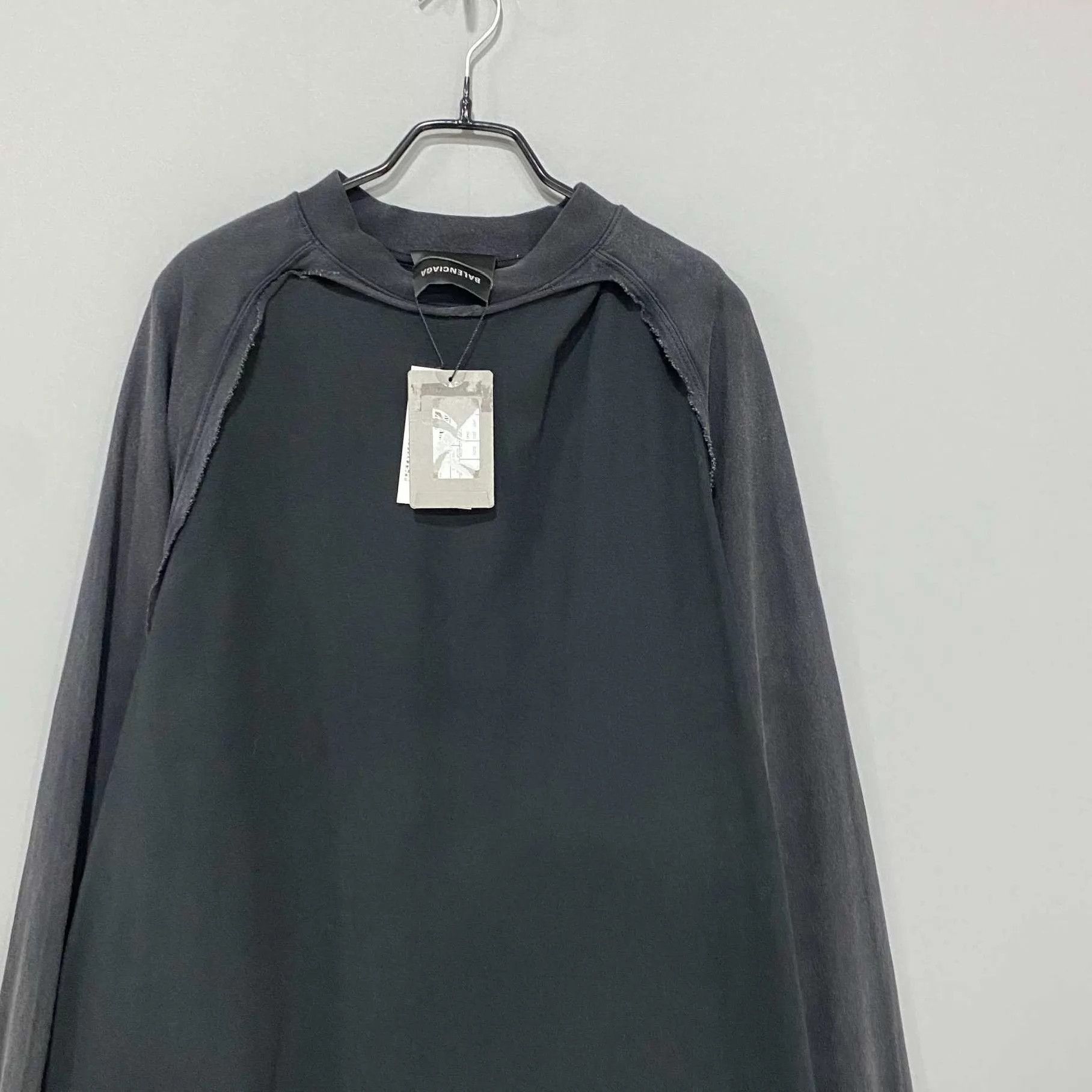 Balenciaga Balenciaga distressed colorblocked long-sleeve vest Size L / US 10 / IT 46 - 2 Thumbnail