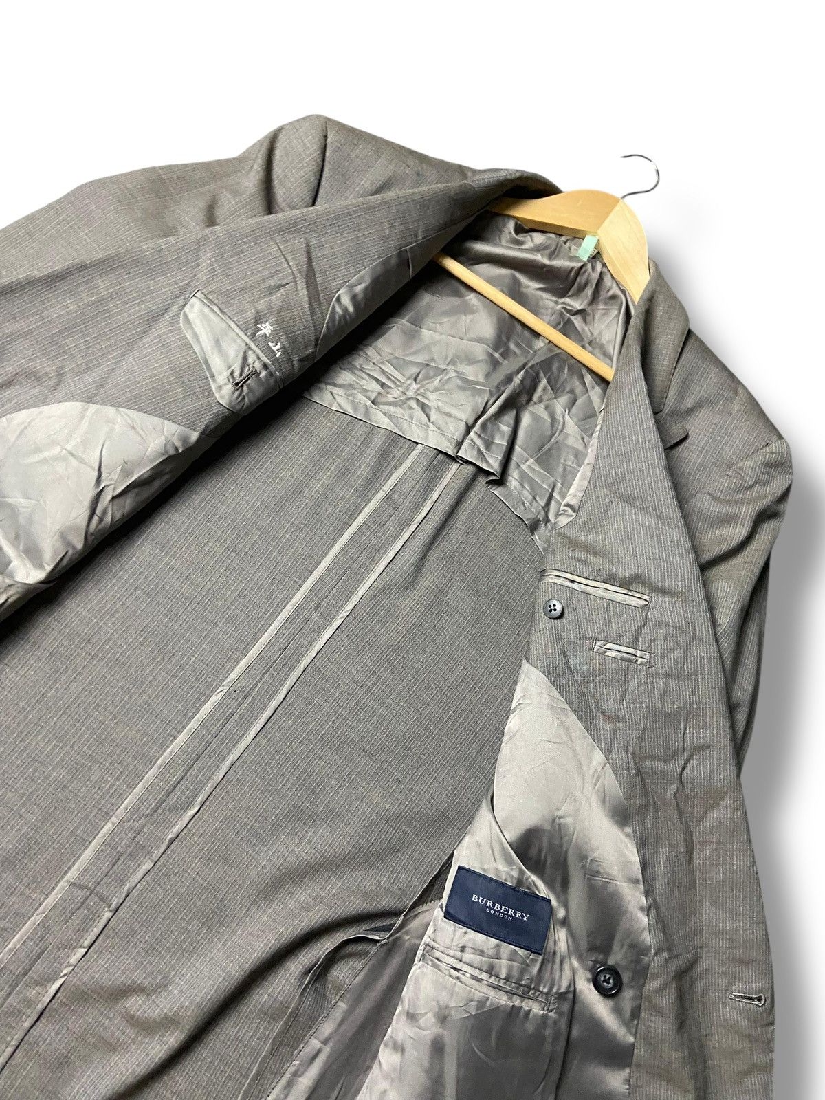 Burberry Burberry London Double Breasted Blazer (157) Size US S / EU 44-46 / 1 - 3 Thumbnail