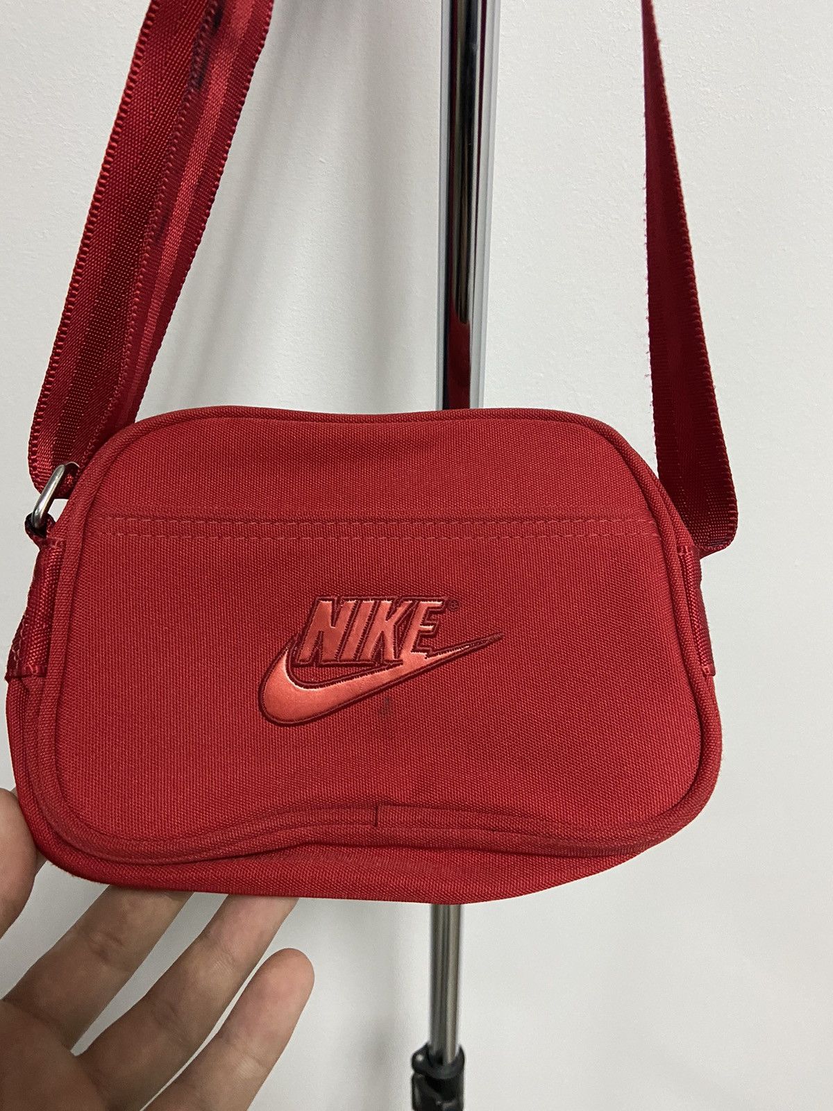 Nike × Vintage Nike Vintage Shoulder Small Bag Big Logo Y2K Style Messenger Size ONE SIZE - 2 Thumbnail