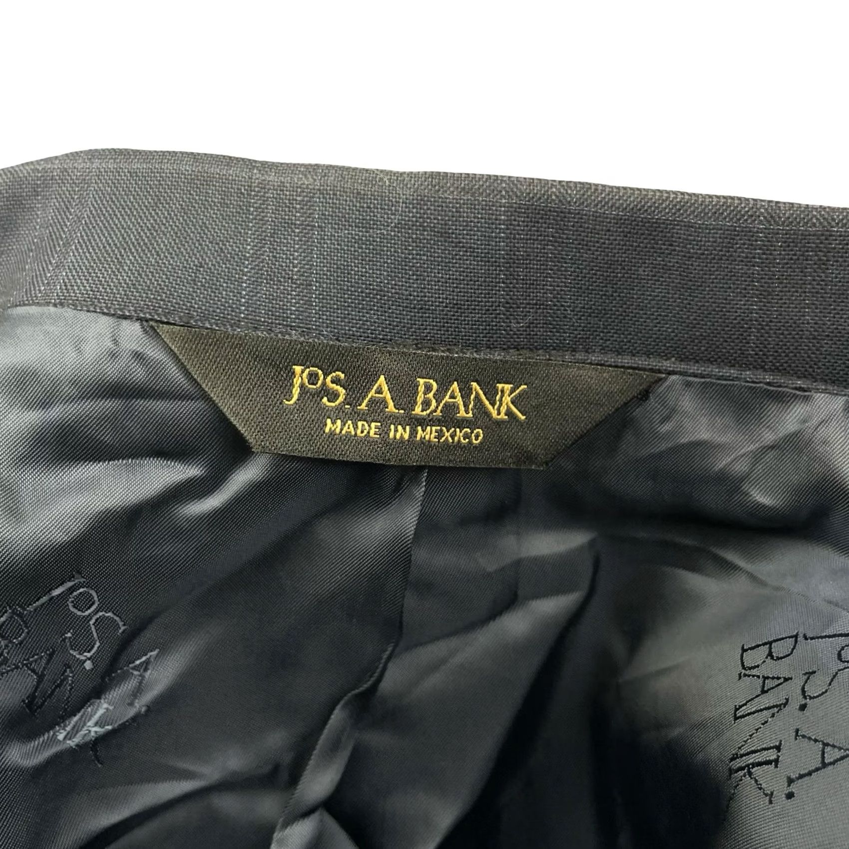 Jos. A. Bank VINTAGE? No. Jos. A. Bank Signature Gold Blazer Navy Plaid 2-Button Wool 48R Navy Stripe? (No extra) Size 48R - 6 Thumbnail