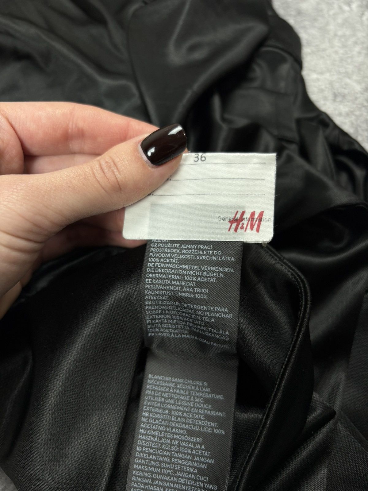 Paco Rabanne Paco Rabanne x H&M two Piece Skirt Top / Blouse Size M / US 6-8 / IT 42-44 - 12 Thumbnail