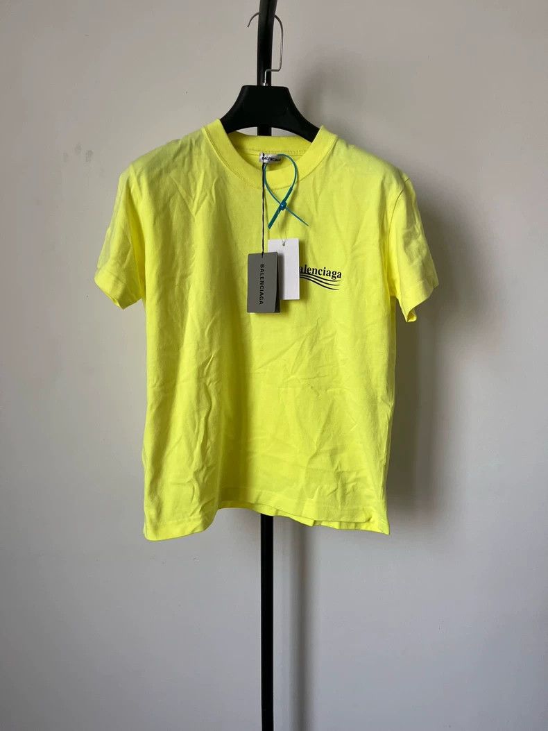 Balenciaga Balenciaga Fluorescent Coke Short Sleeves Size US XL / EU 56 / 4 - 1 Thumbnail