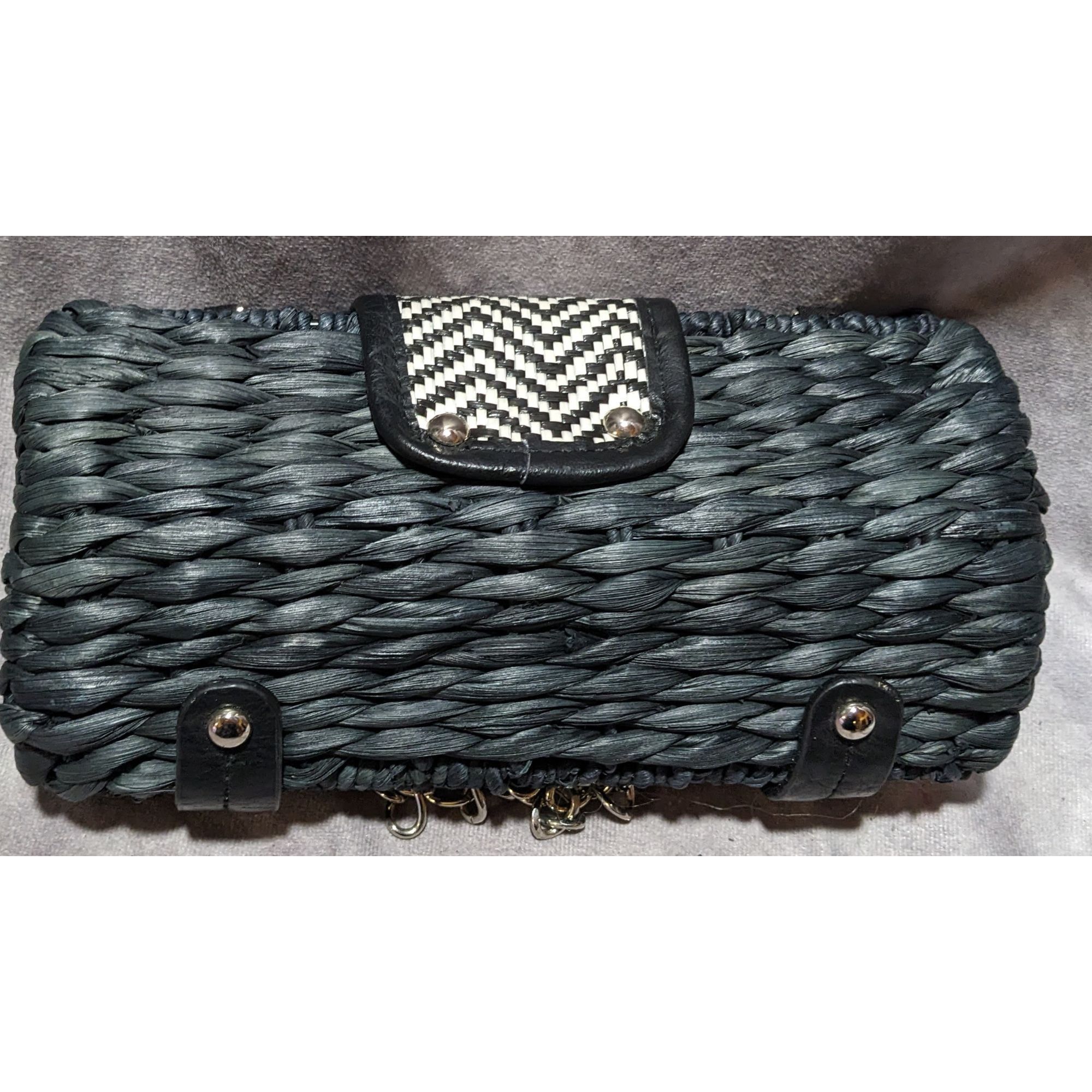 Other Retro Woven Navy Blue Purse With Silver Tone Chain Strap Size ONE SIZE - 8 Thumbnail