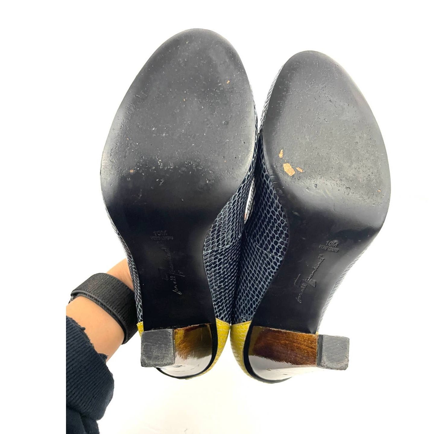 7 For All Mankind Wooden Heels Pumps Blue Yellow Snake Style 10 Leather Size US 9 / IT 39 - 3 Thumbnail
