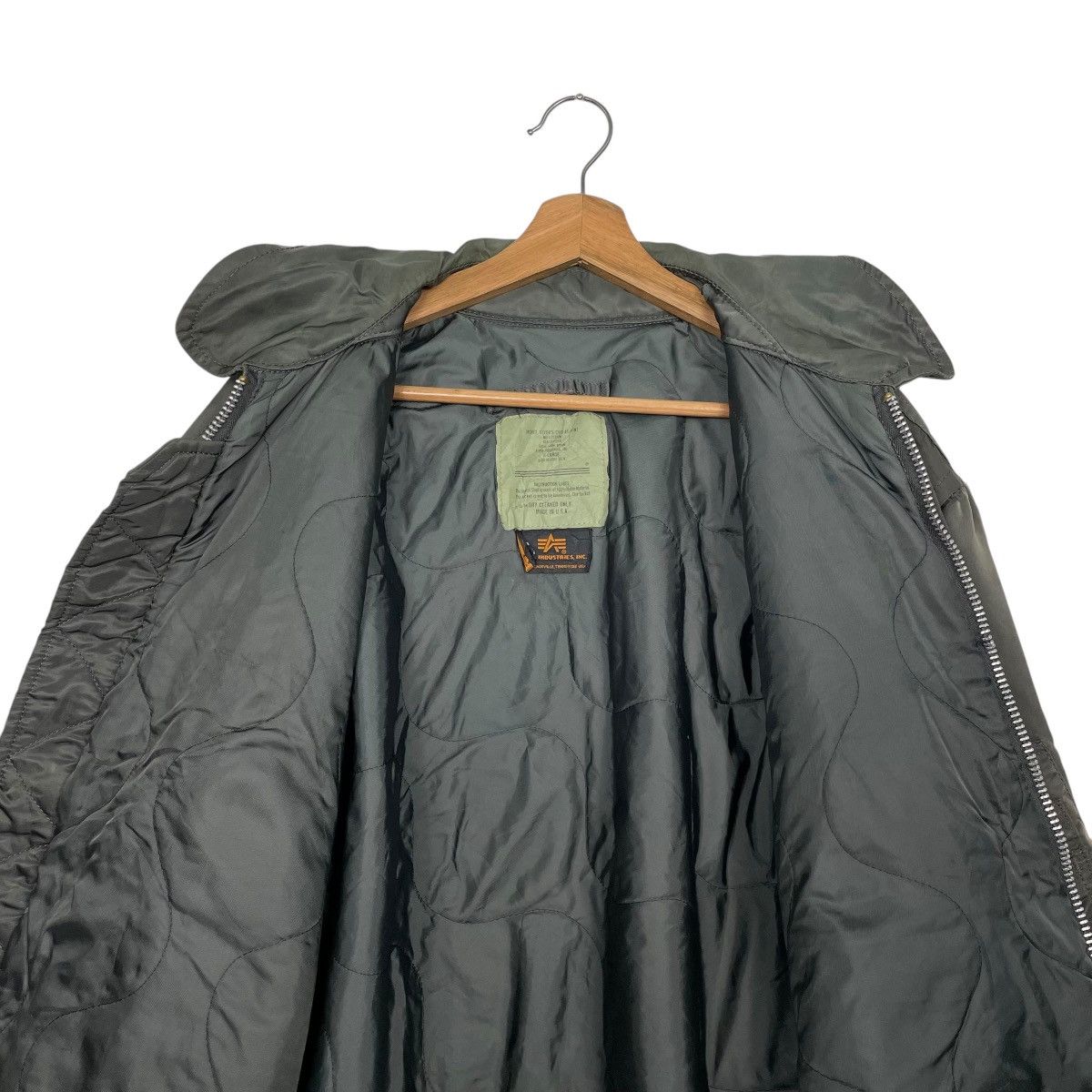 Alpha Industries Vintage Alpha Industries USAF CWU-45 Bomber Jacket Size US XL / EU 56 / 4 - 12 Thumbnail