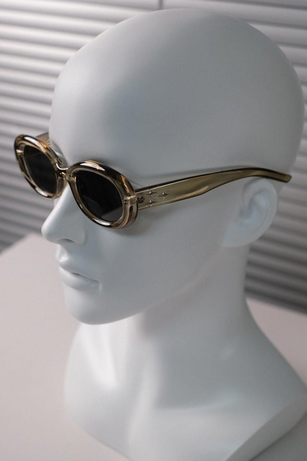 Japanese Brand Vtg Y2k Avant Garde Small Oval Sunglasses Black Unisex OS Size ONE SIZE - 1 Thumbnail