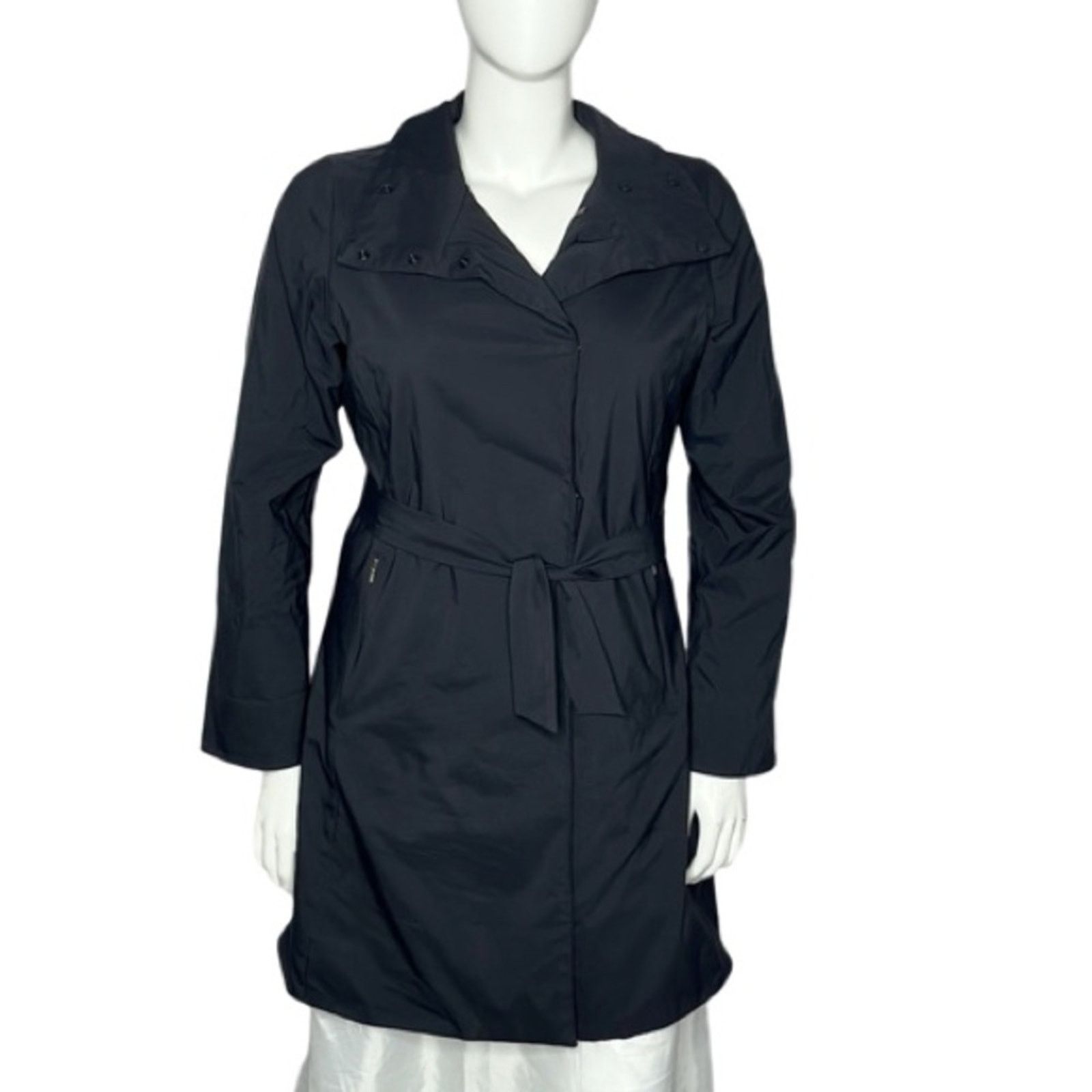 image of Patagonia Women’S Trench Coat Size Large in Black, Women's
