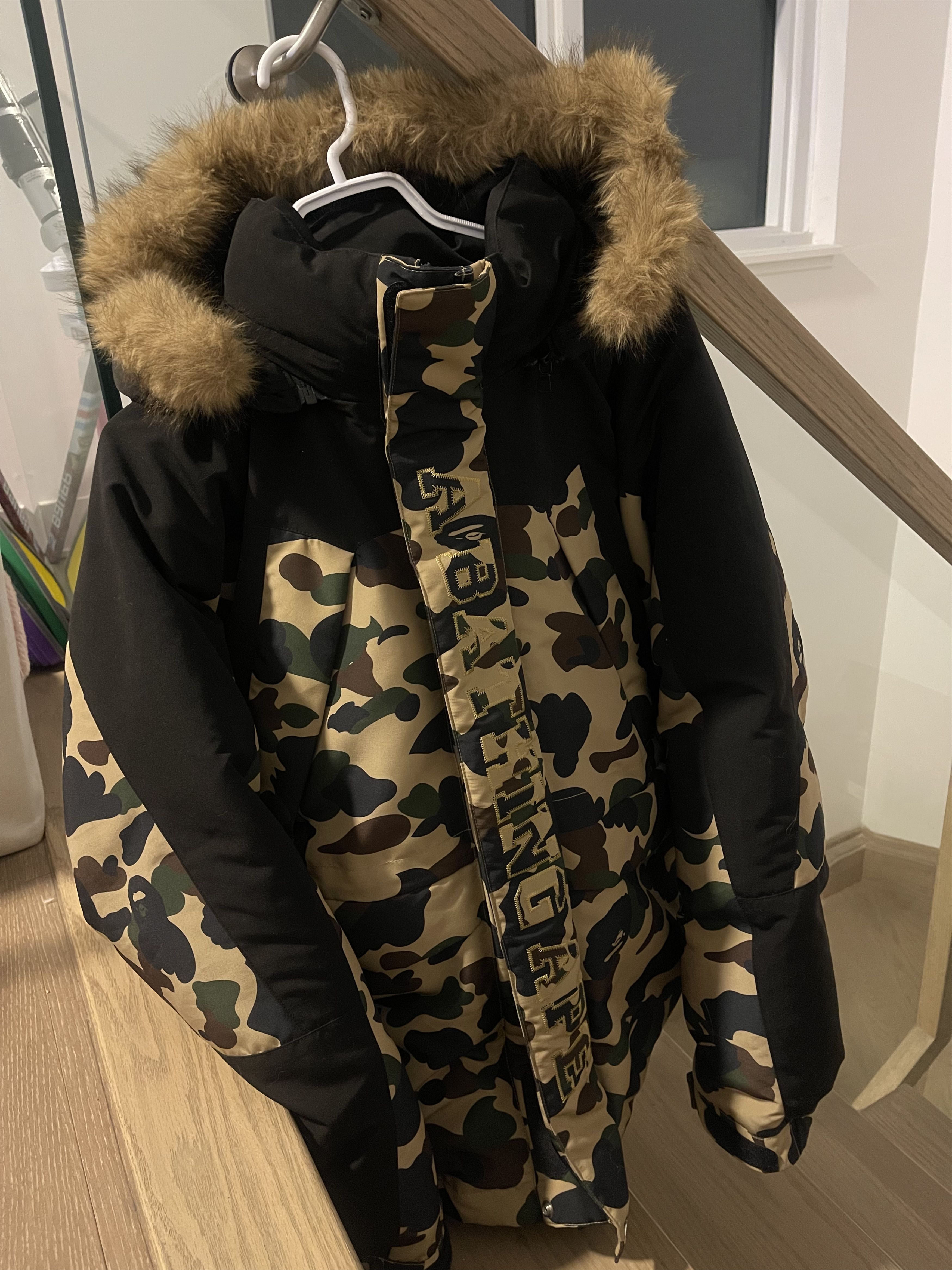 Bape 1st Camo Snowboard Down Jacket Size US L / EU 52-54 / 3 - 1 Thumbnail